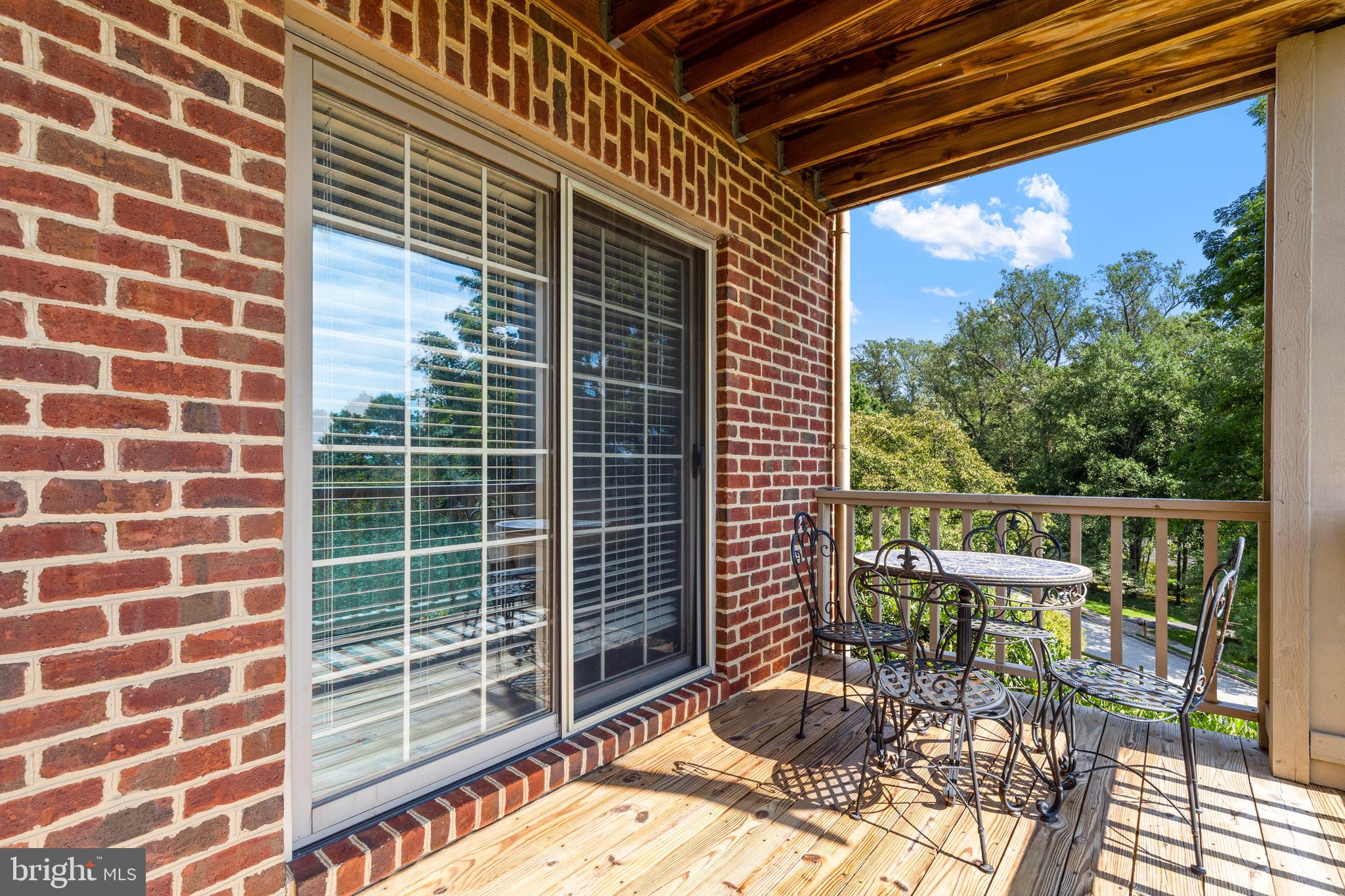 THE HILLSIDE AT SEMINARY - Residential