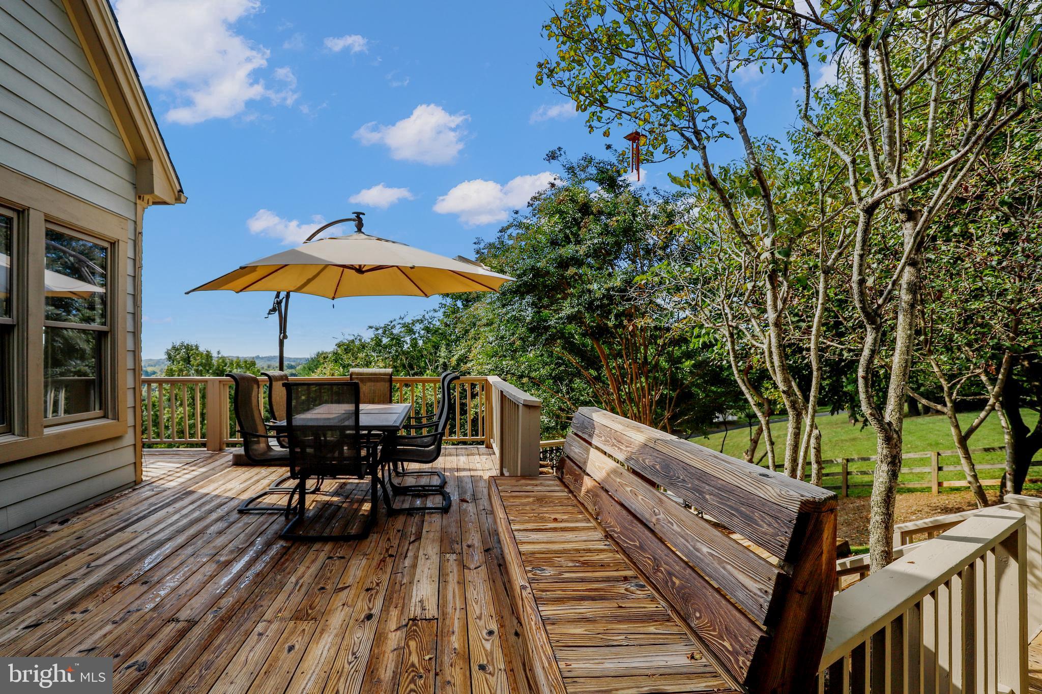 THE HILLSIDE AT SEMINARY - Residential