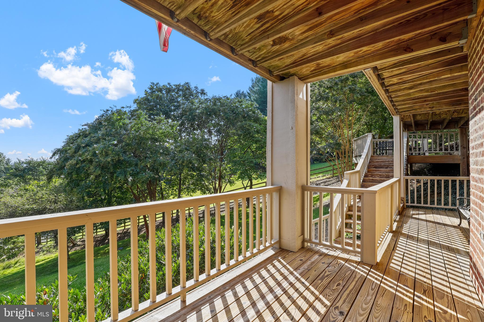 THE HILLSIDE AT SEMINARY - Residential