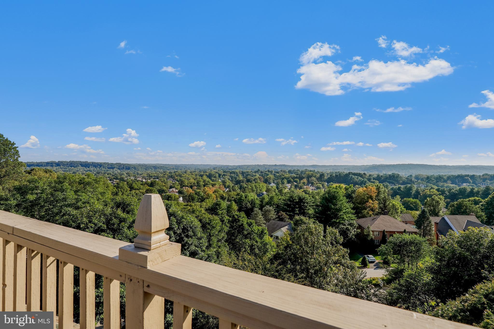 THE HILLSIDE AT SEMINARY - Residential