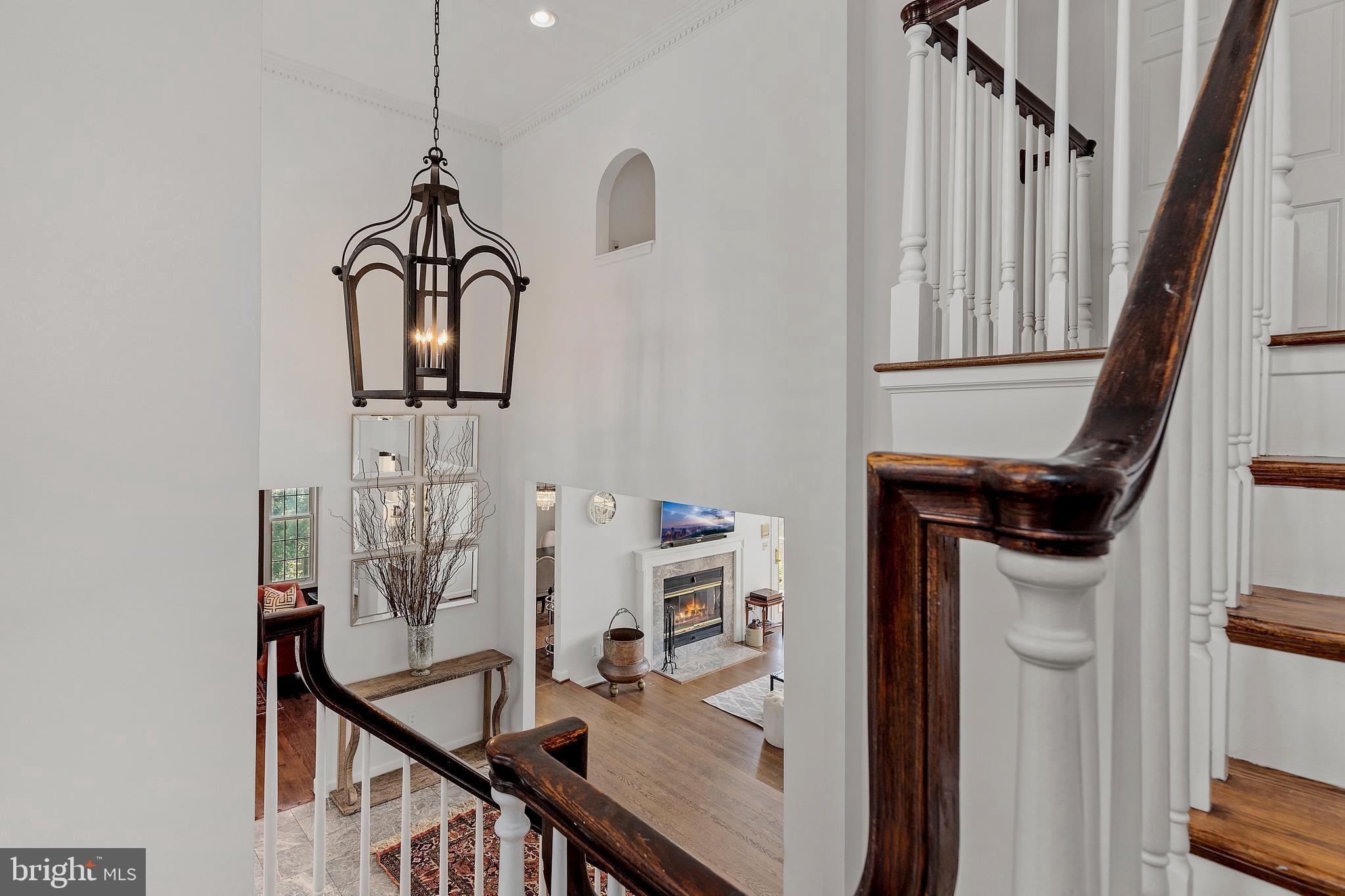 THE HILLSIDE AT SEMINARY - Residential