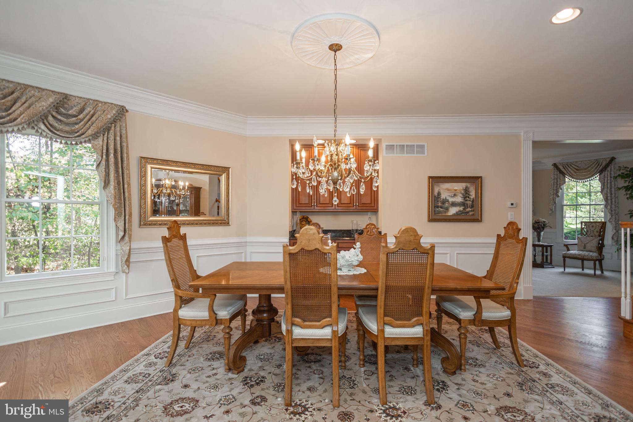 UPPER MOUNTAIN ESTS - Residential