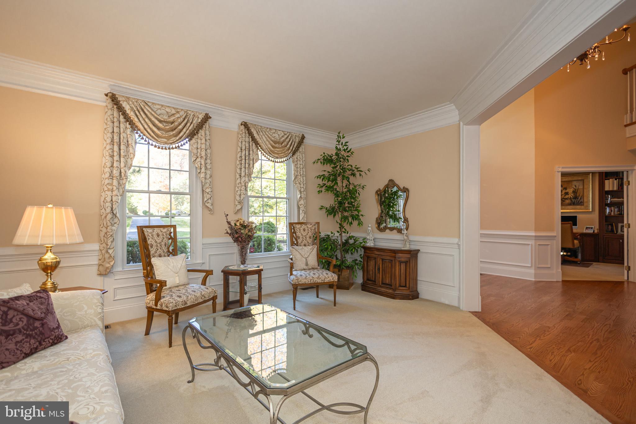 UPPER MOUNTAIN ESTS - Residential