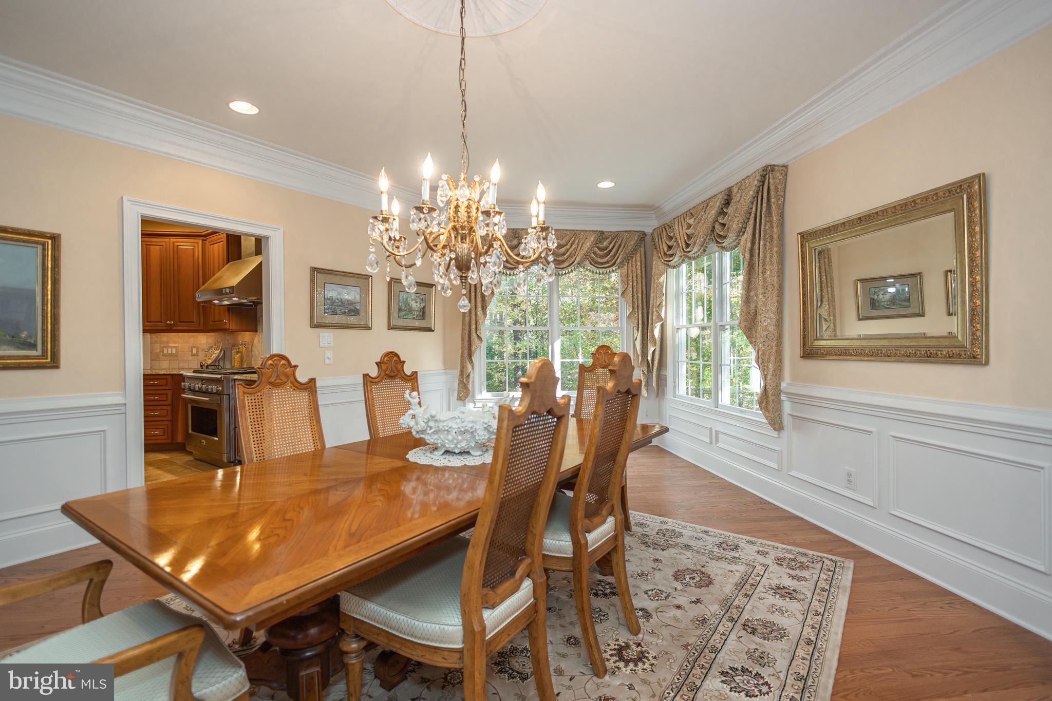 UPPER MOUNTAIN ESTS - Residential