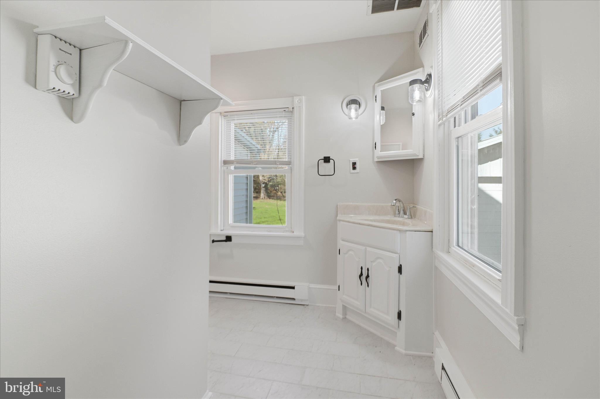 ELVERSON - Residential