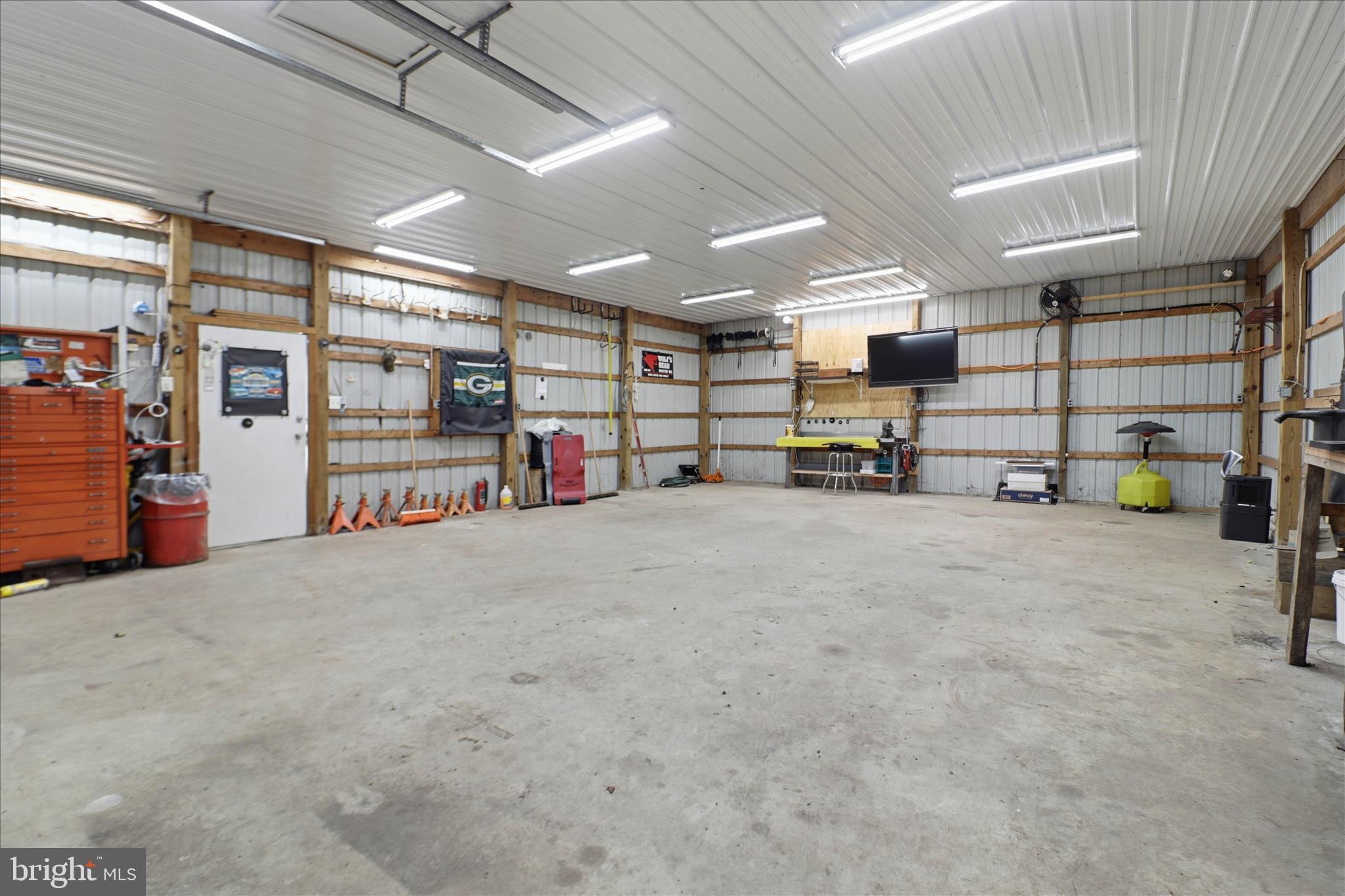 ELVERSON - Residential