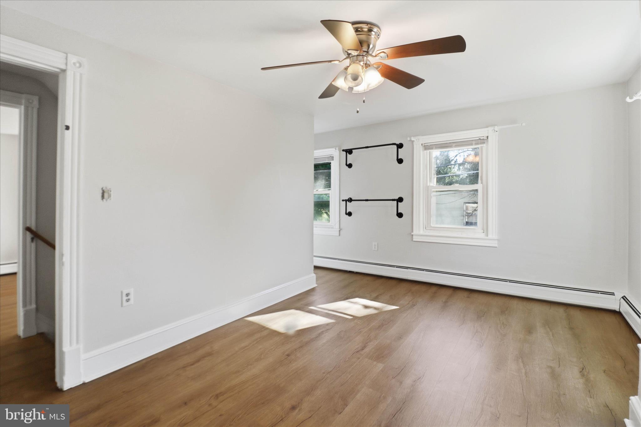 ELVERSON - Residential