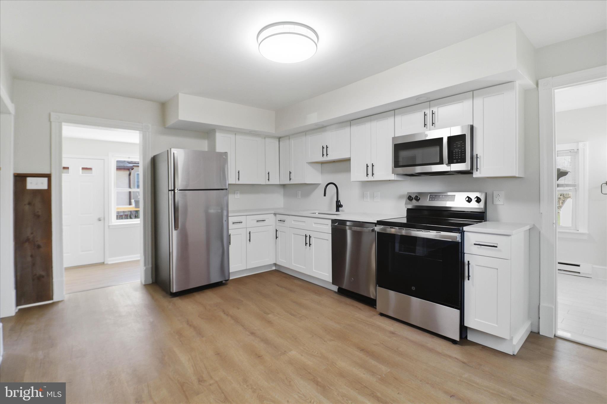 ELVERSON - Residential