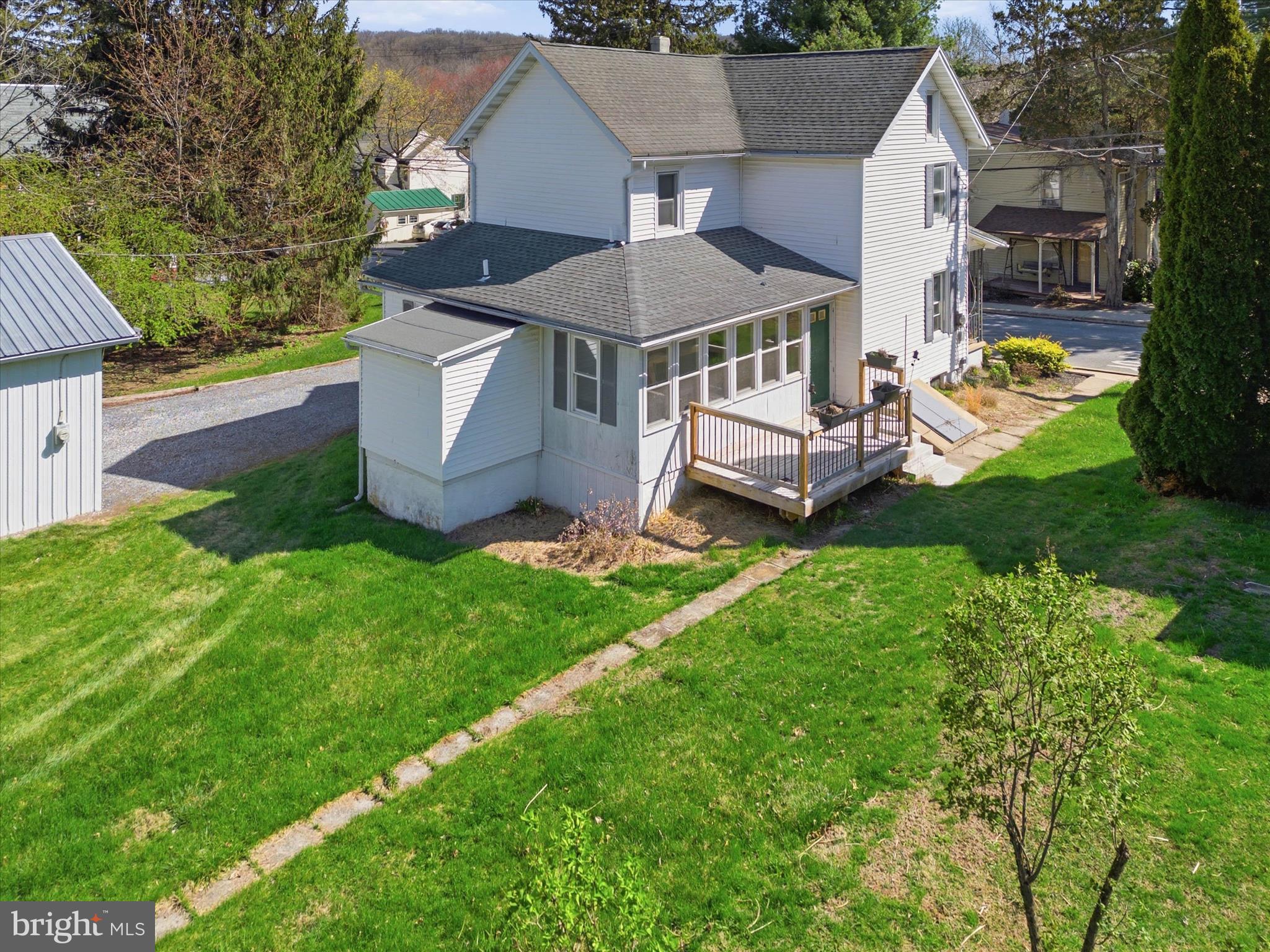 ELVERSON - Residential