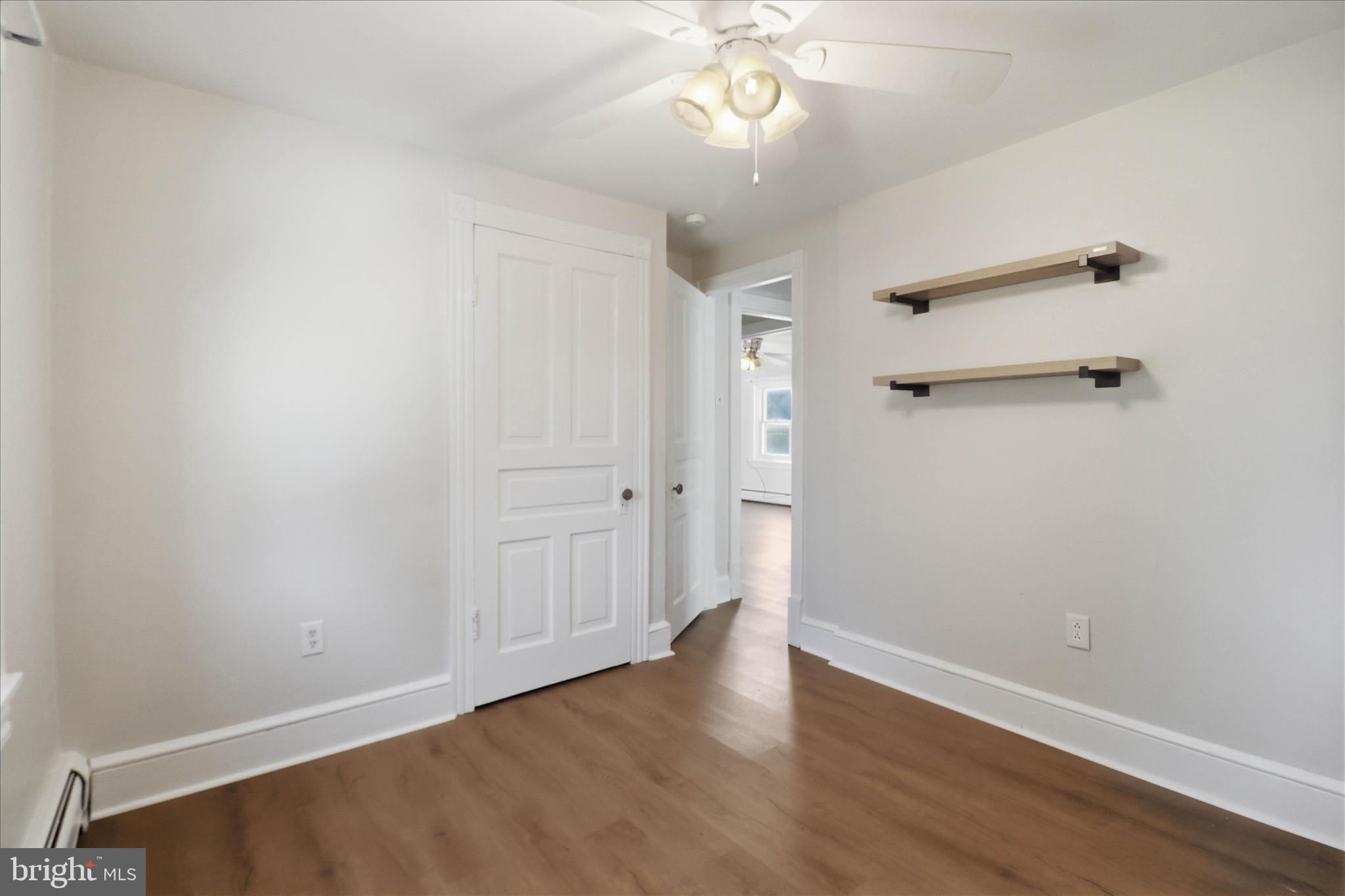 ELVERSON - Residential