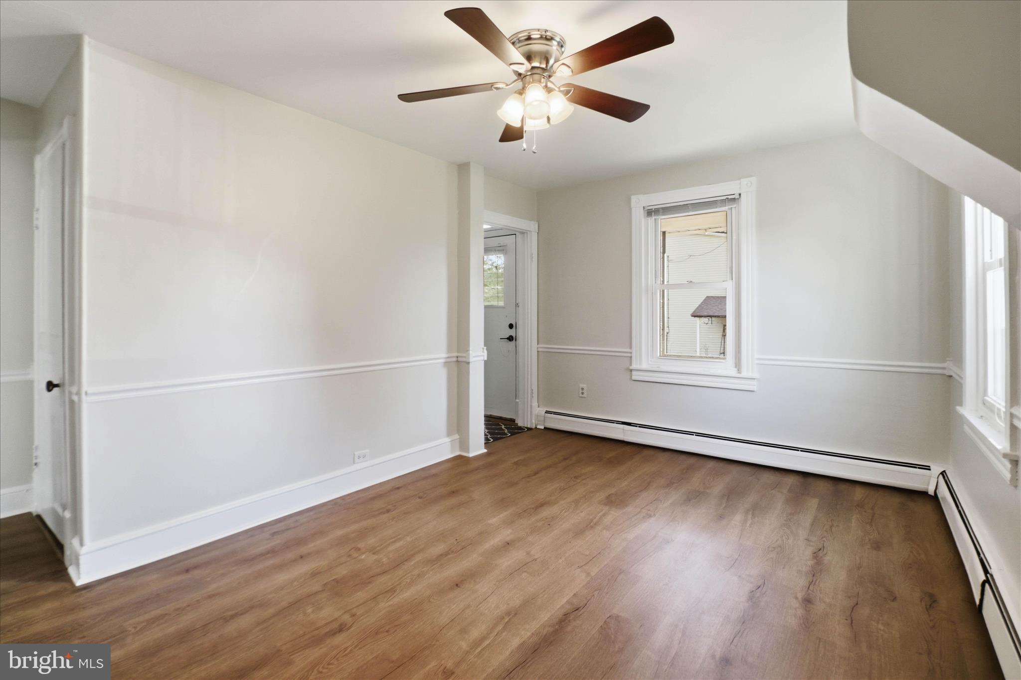 ELVERSON - Residential