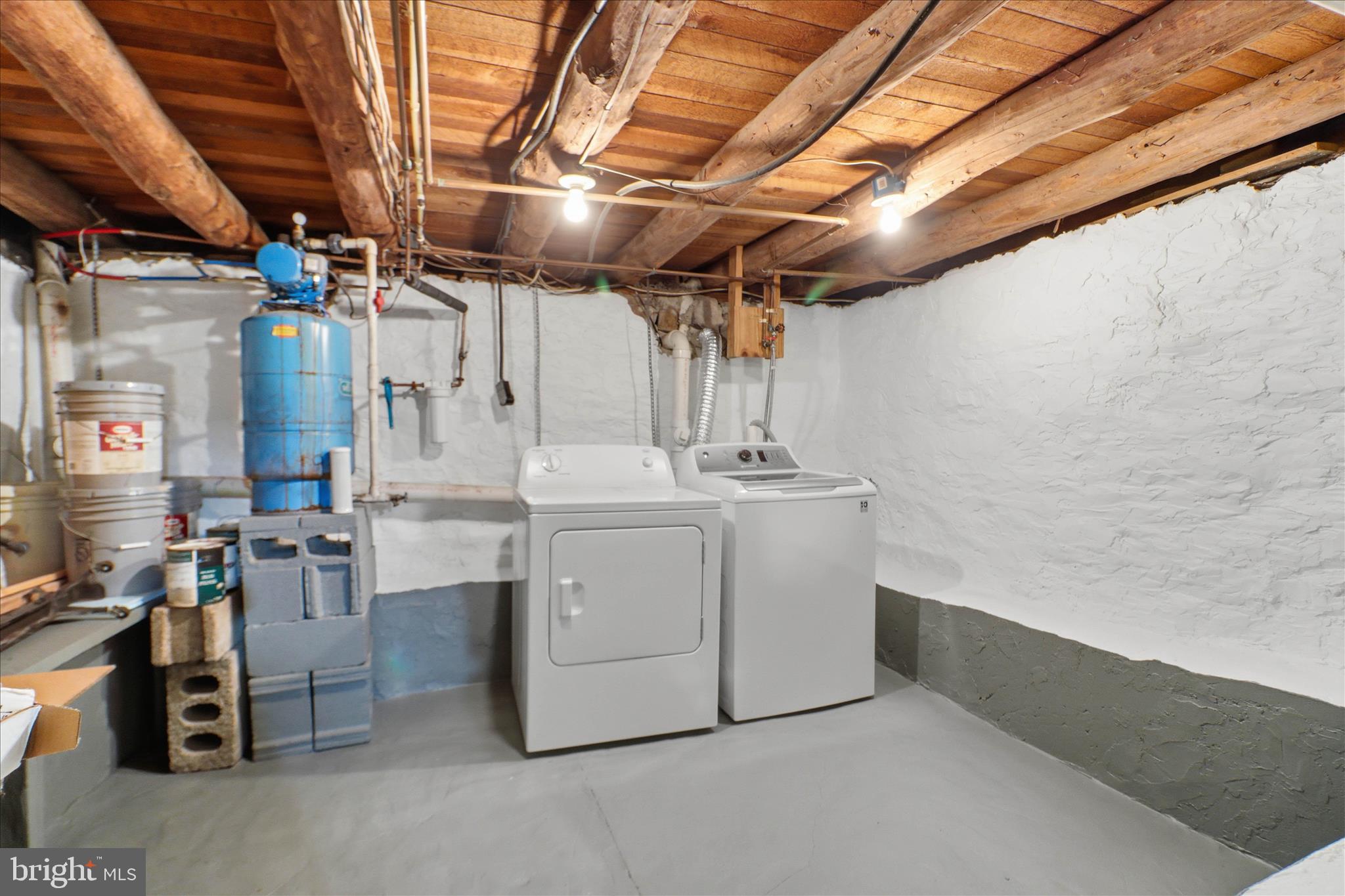 ELVERSON - Residential