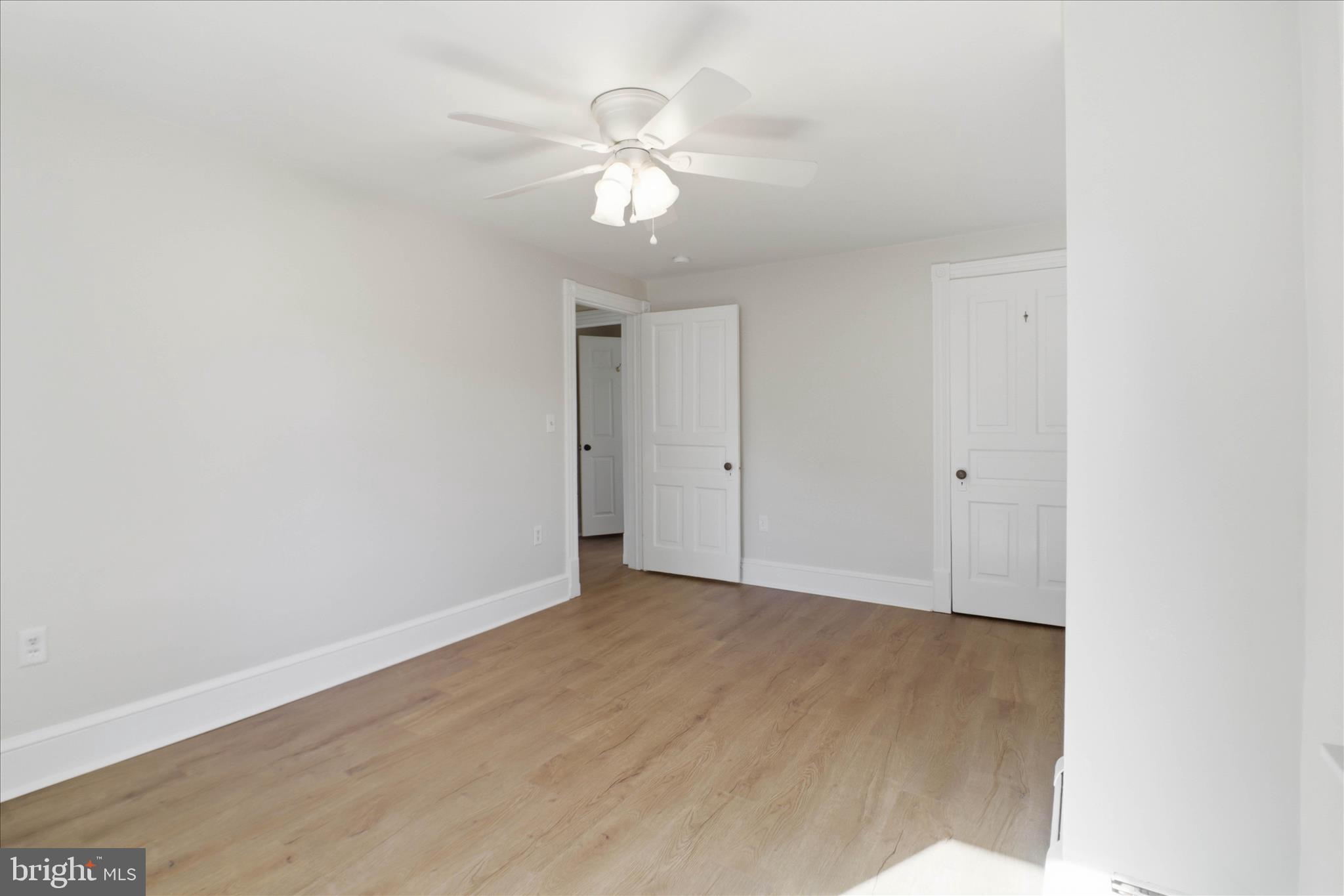 ELVERSON - Residential