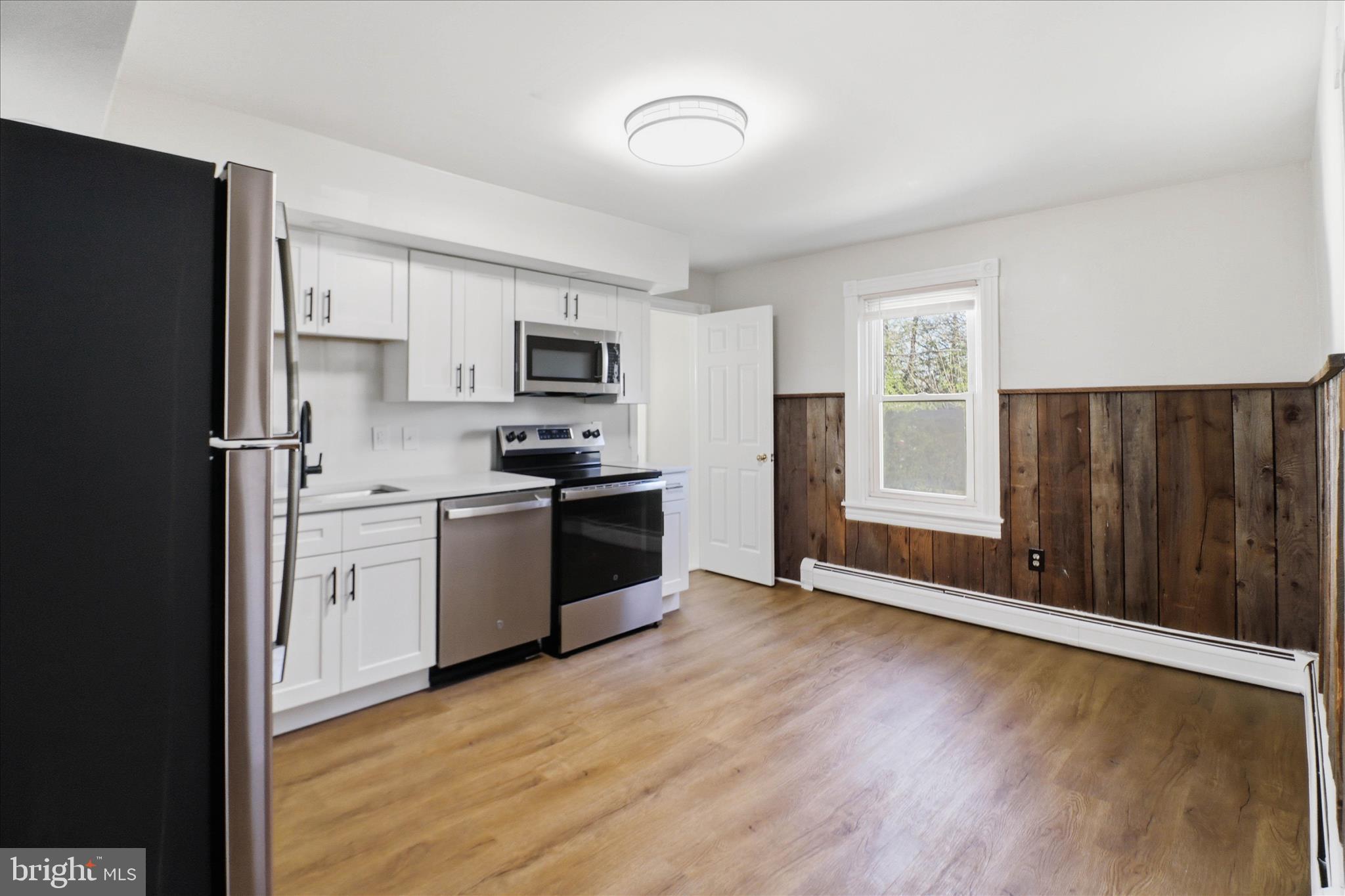 ELVERSON - Residential