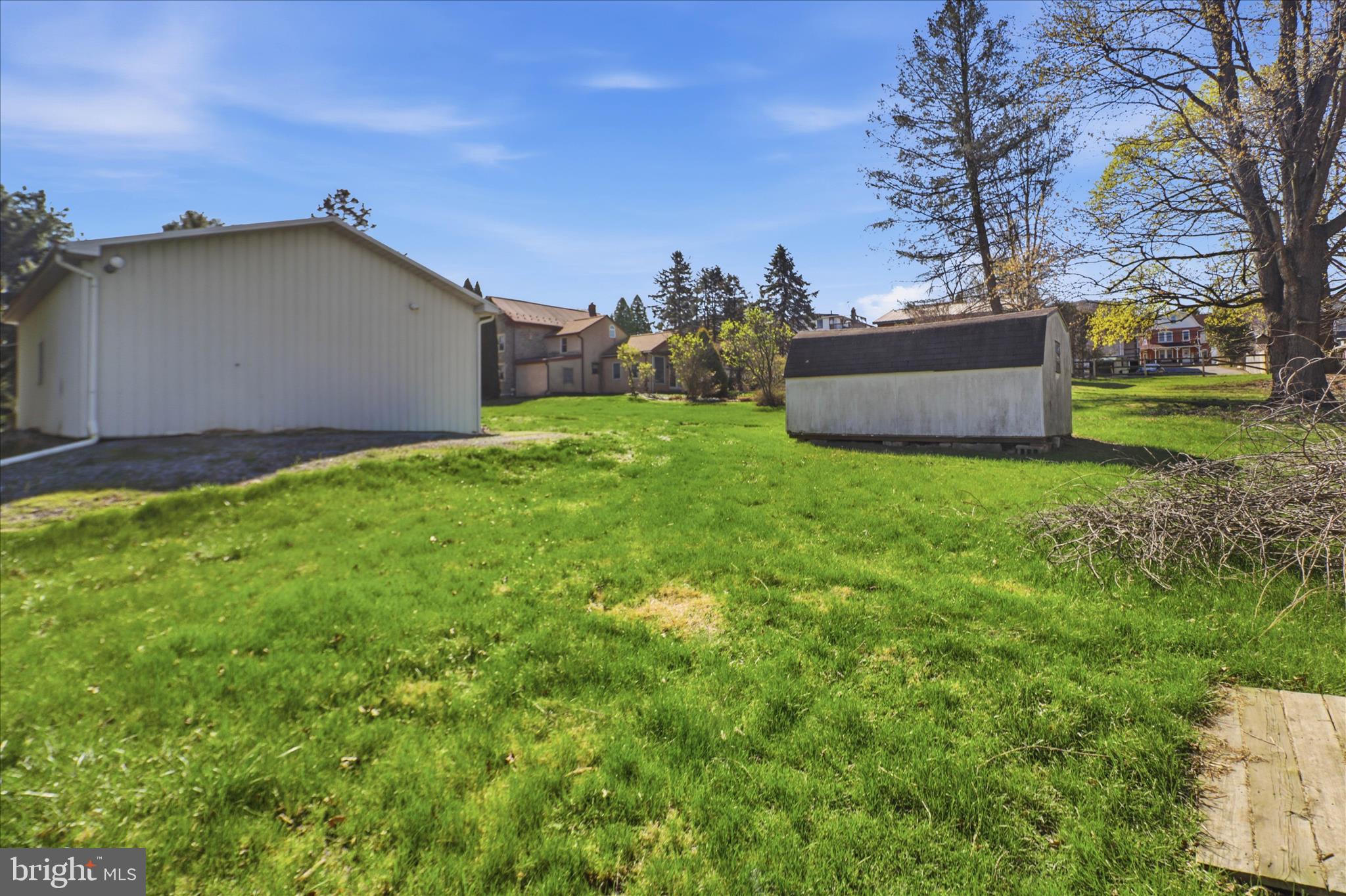 ELVERSON - Residential