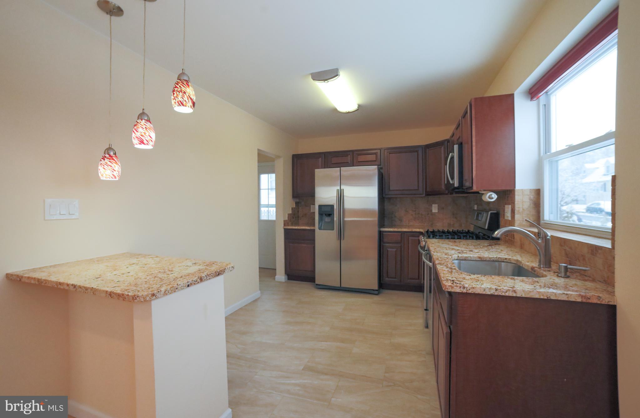 BROAD ACRES - Residential Lease