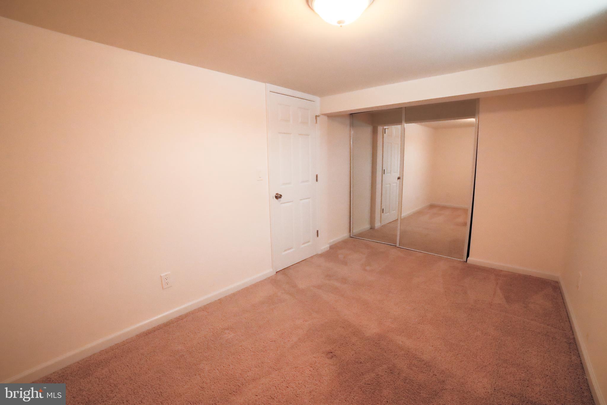 BROAD ACRES - Residential Lease