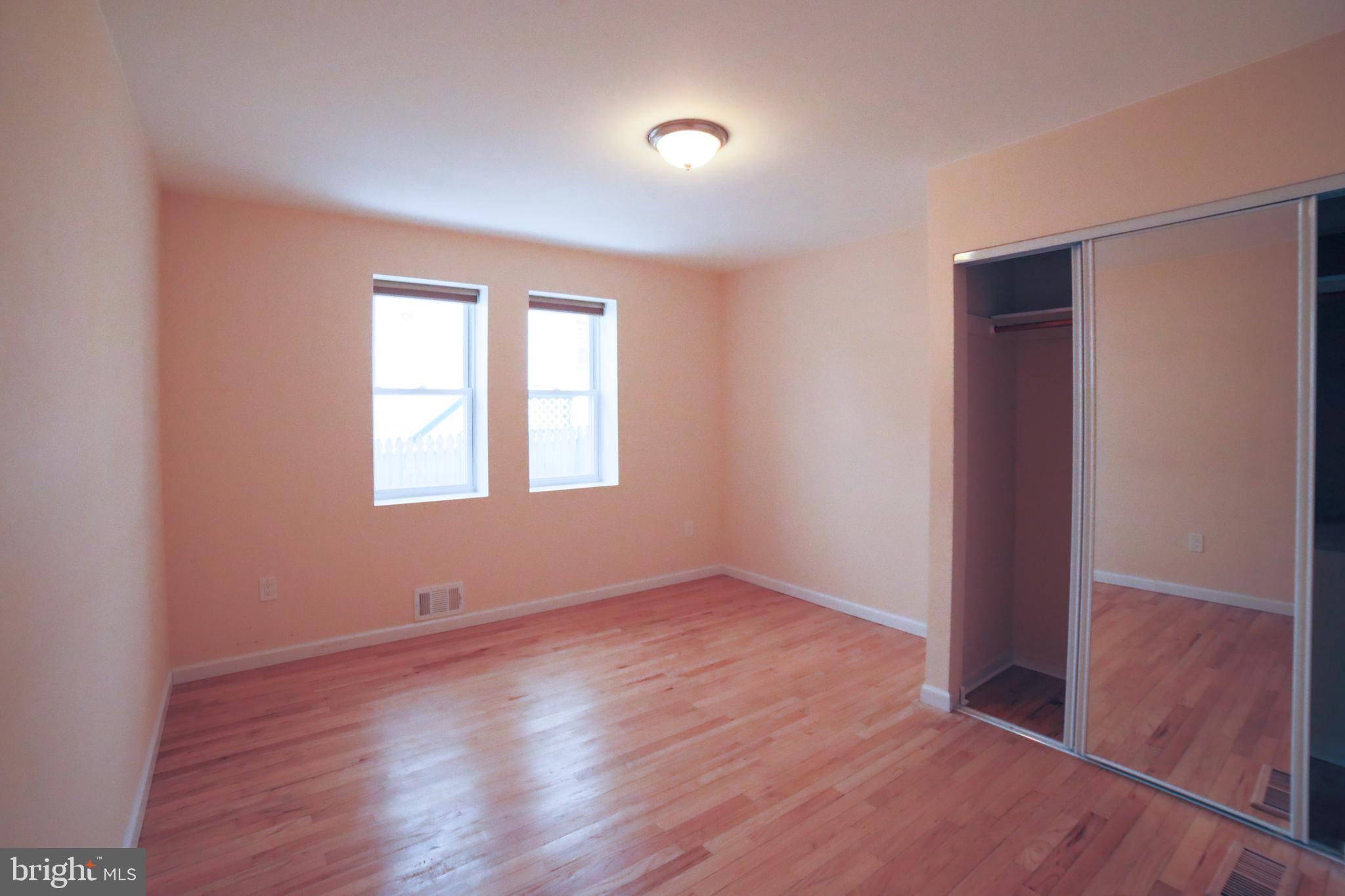 BROAD ACRES - Residential Lease