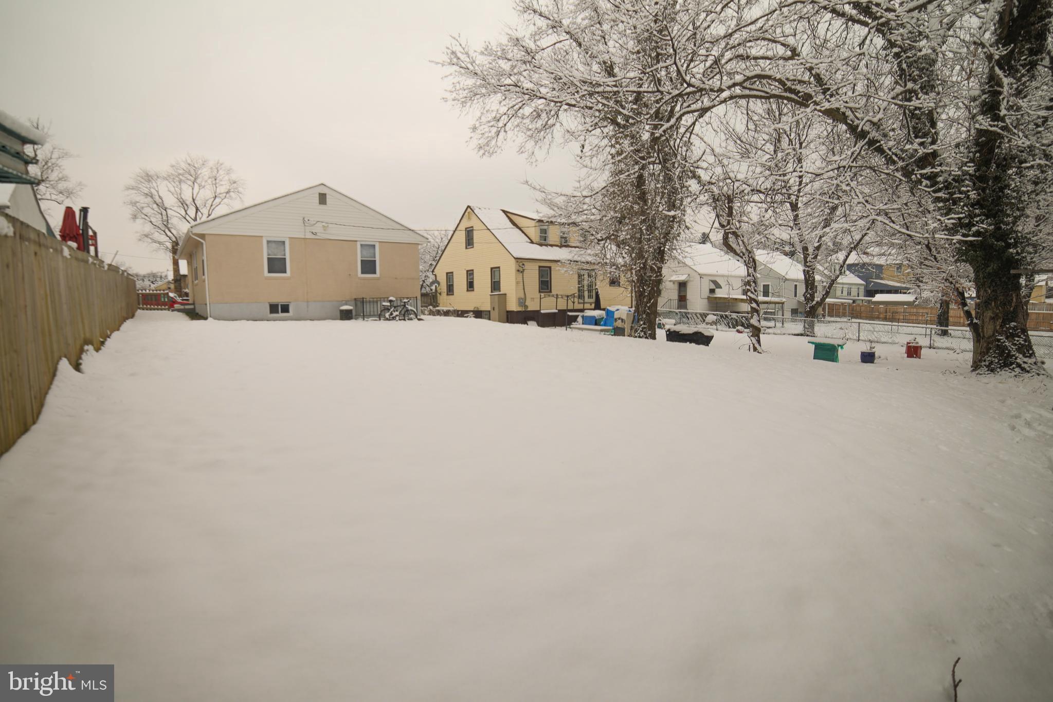 BROAD ACRES - Residential Lease