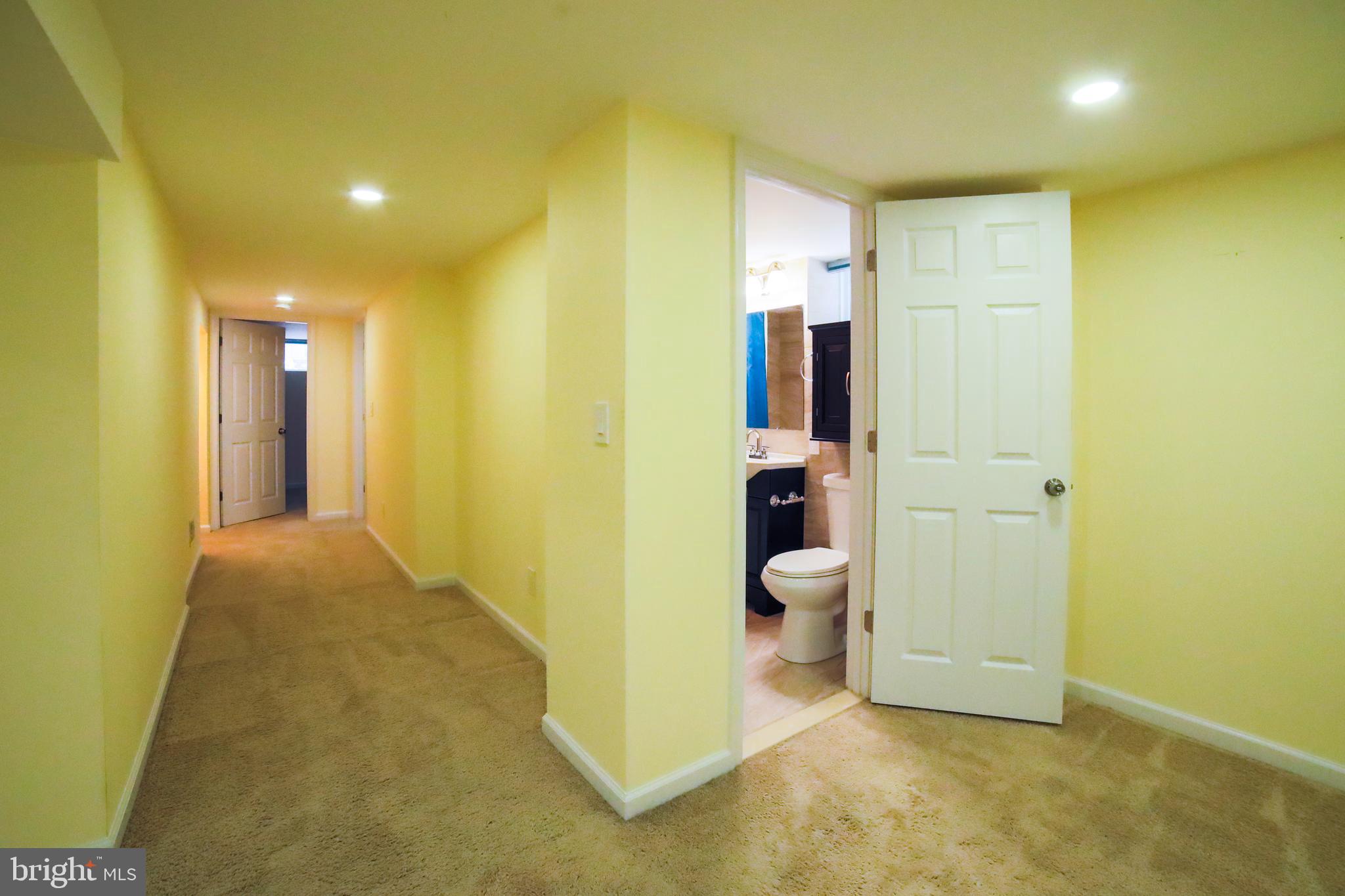 BROAD ACRES - Residential Lease