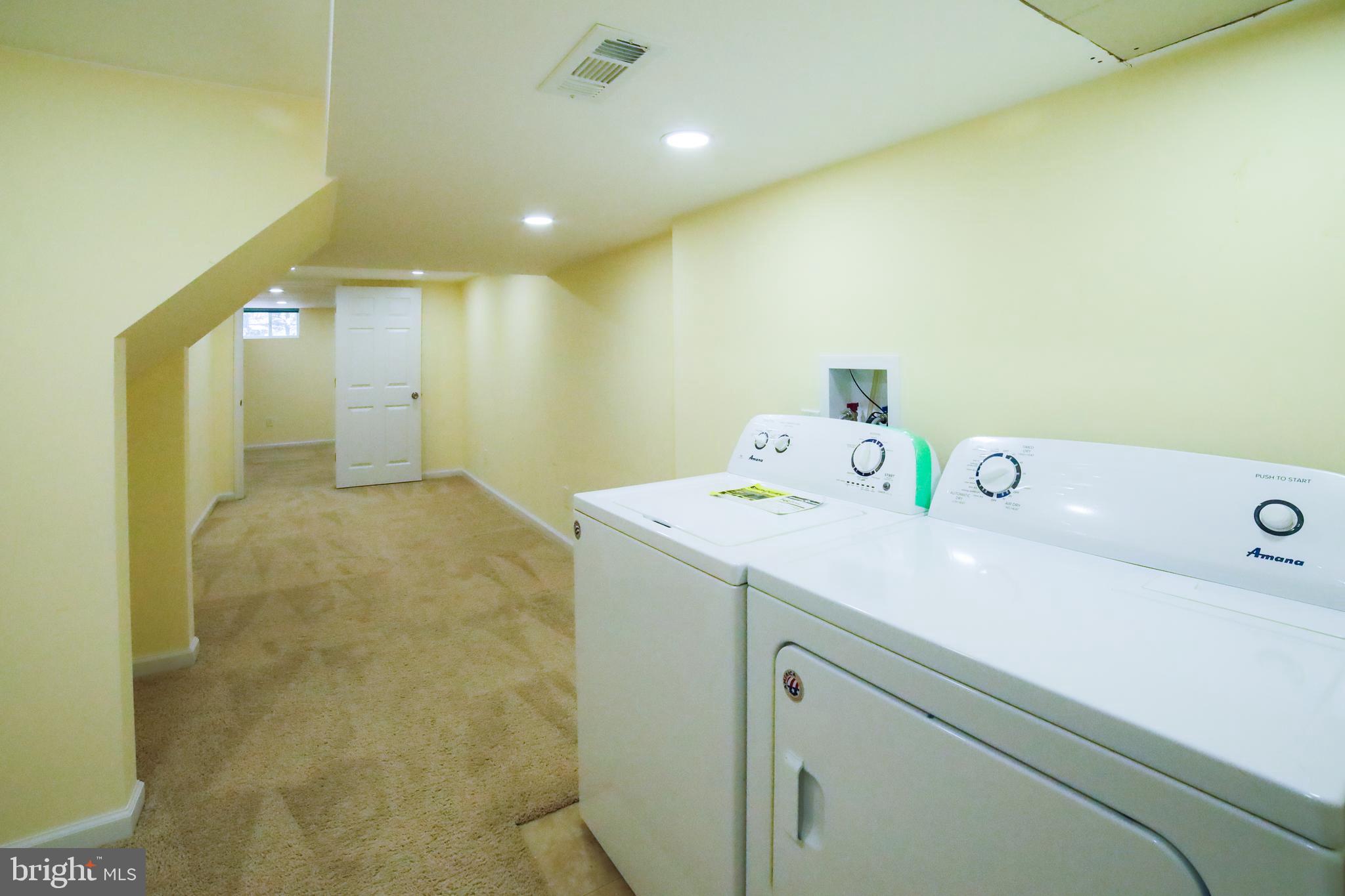 BROAD ACRES - Residential Lease