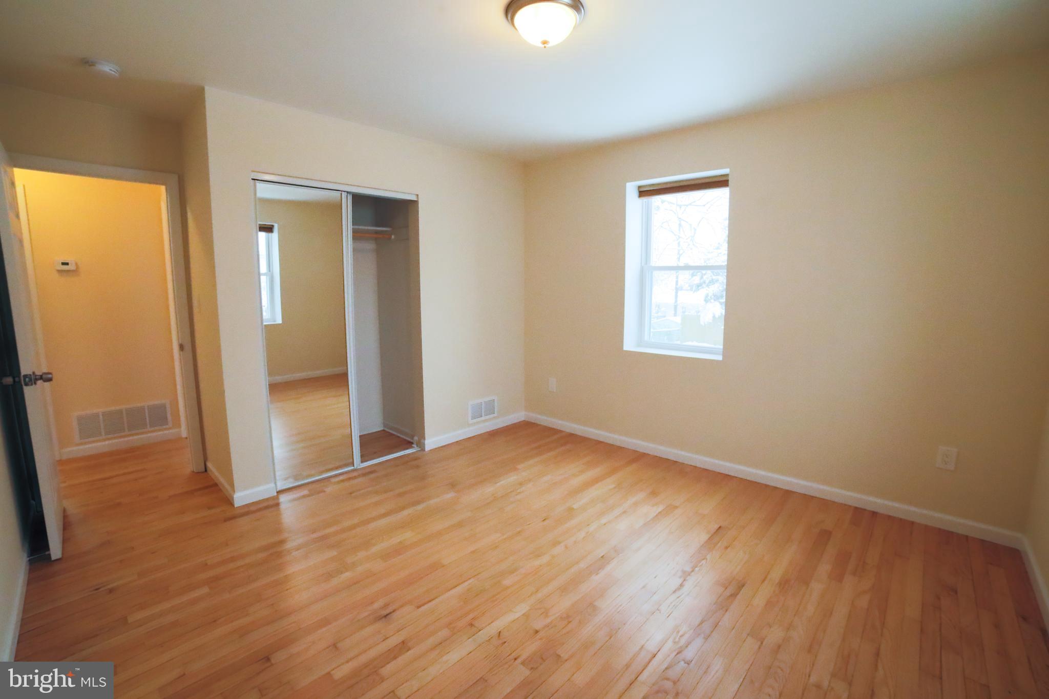 BROAD ACRES - Residential Lease