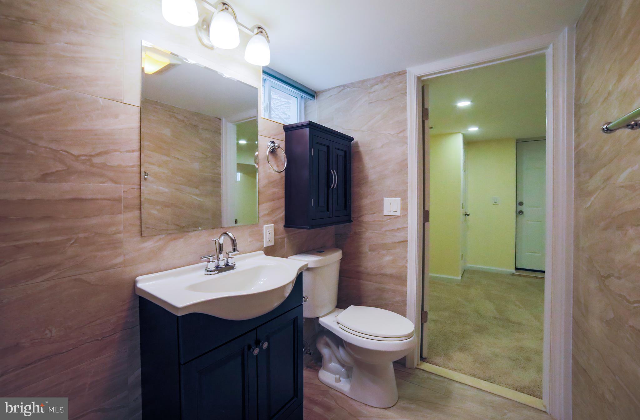 BROAD ACRES - Residential Lease