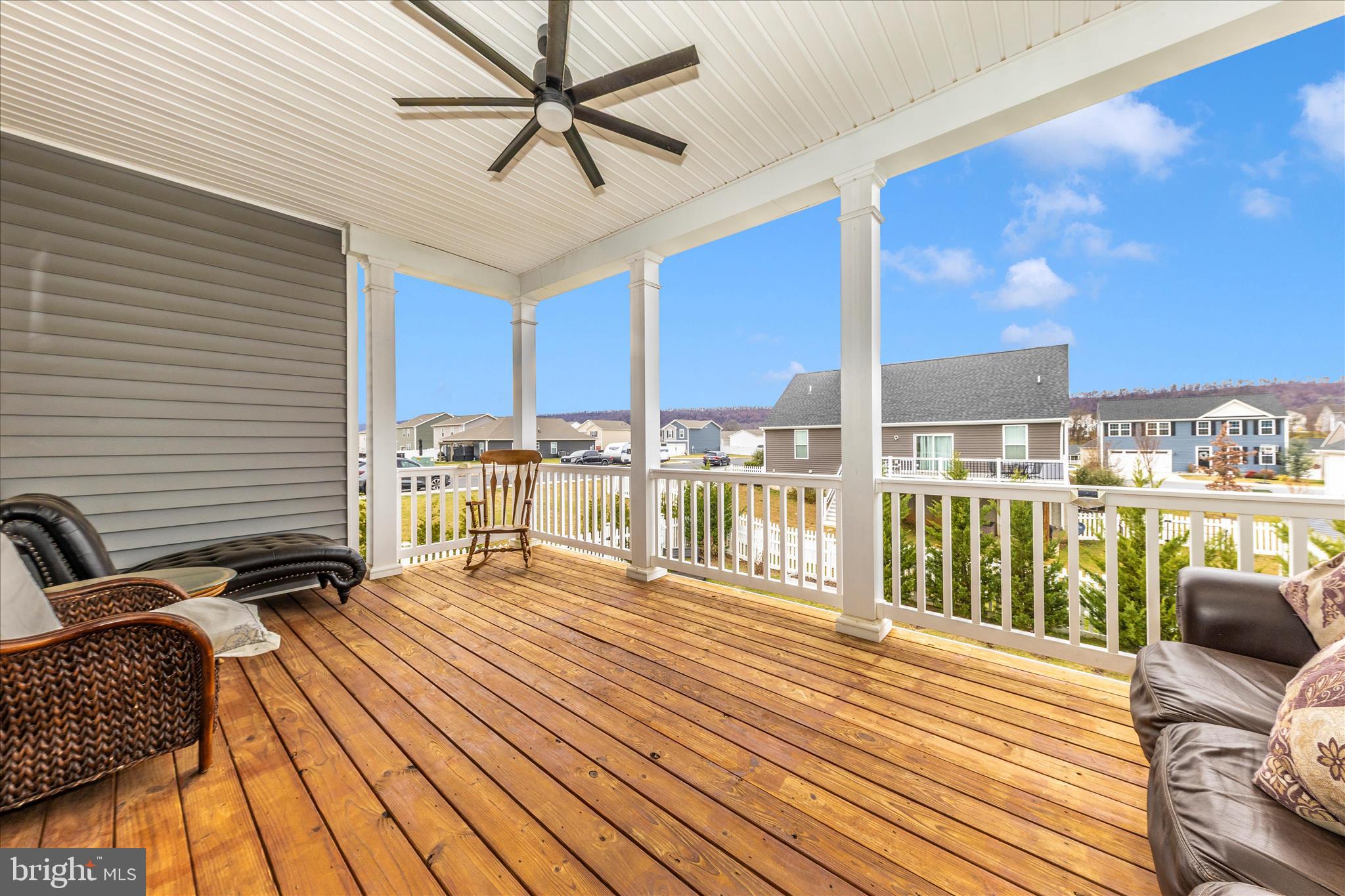 RED HILL - Residential