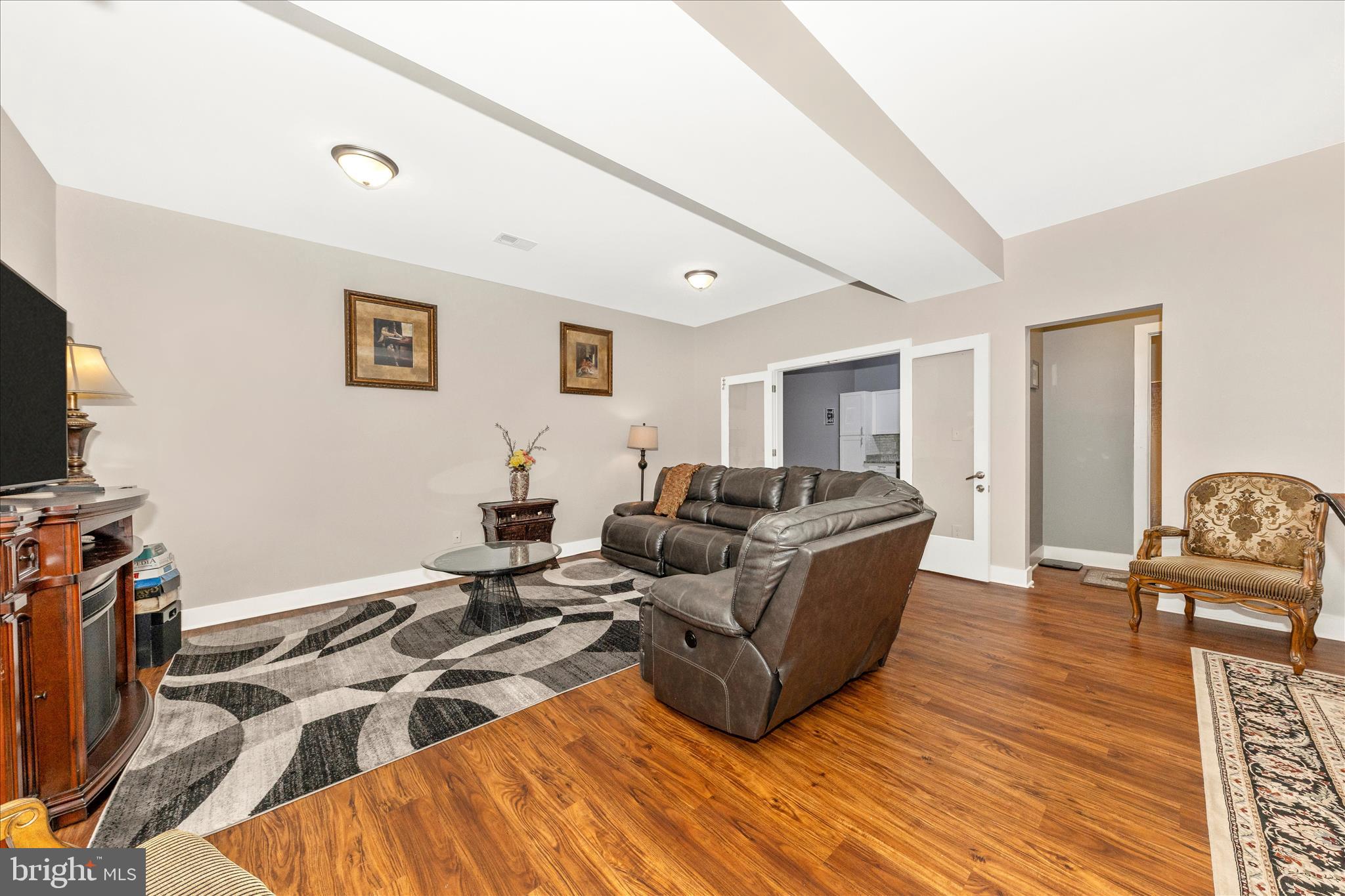 RED HILL - Residential