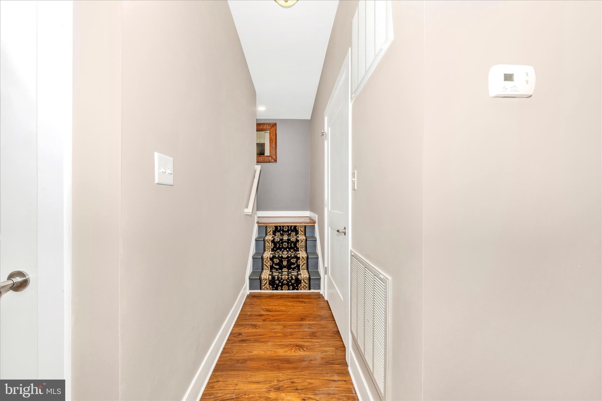 RED HILL - Residential