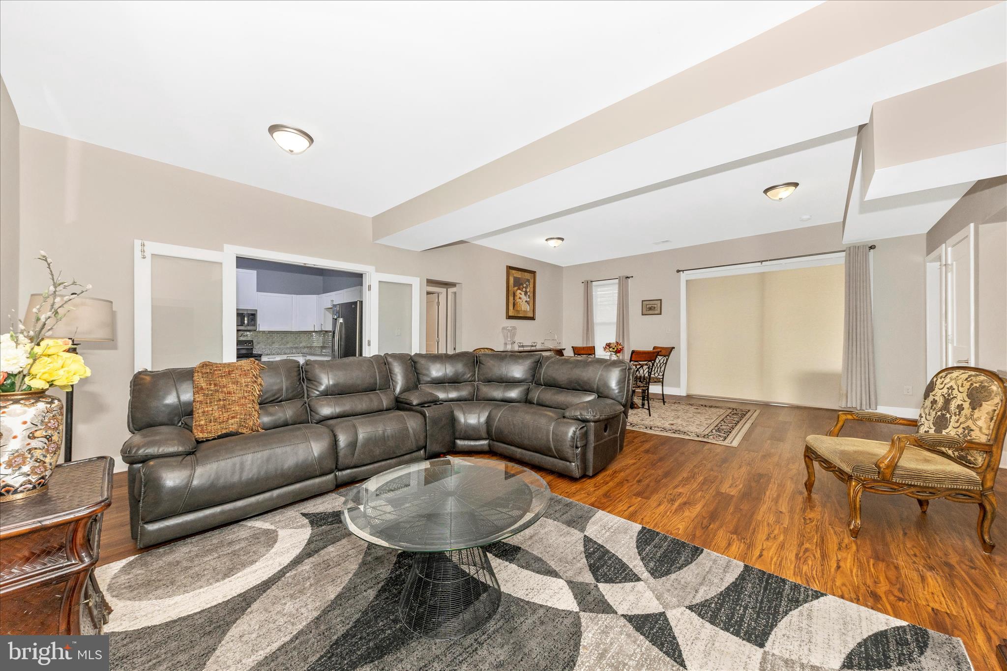 RED HILL - Residential