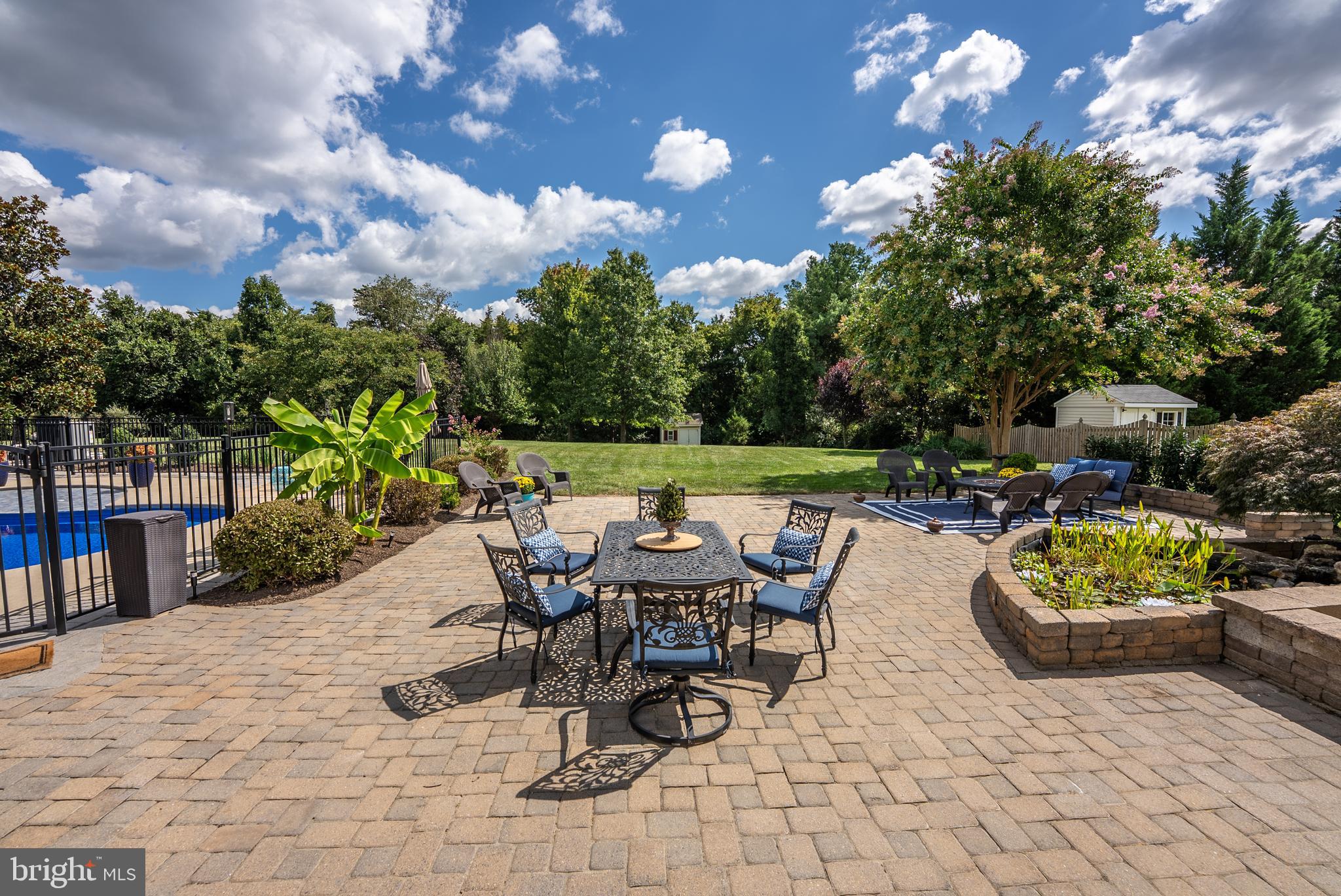 WILD MEADOW - Residential