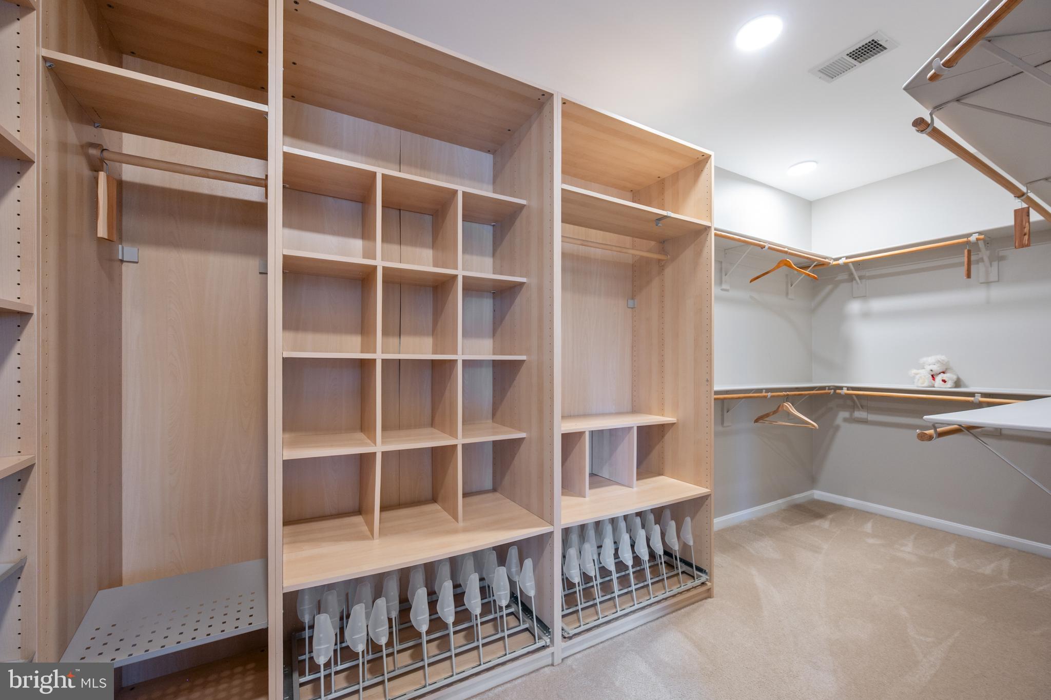 WILD MEADOW - Residential