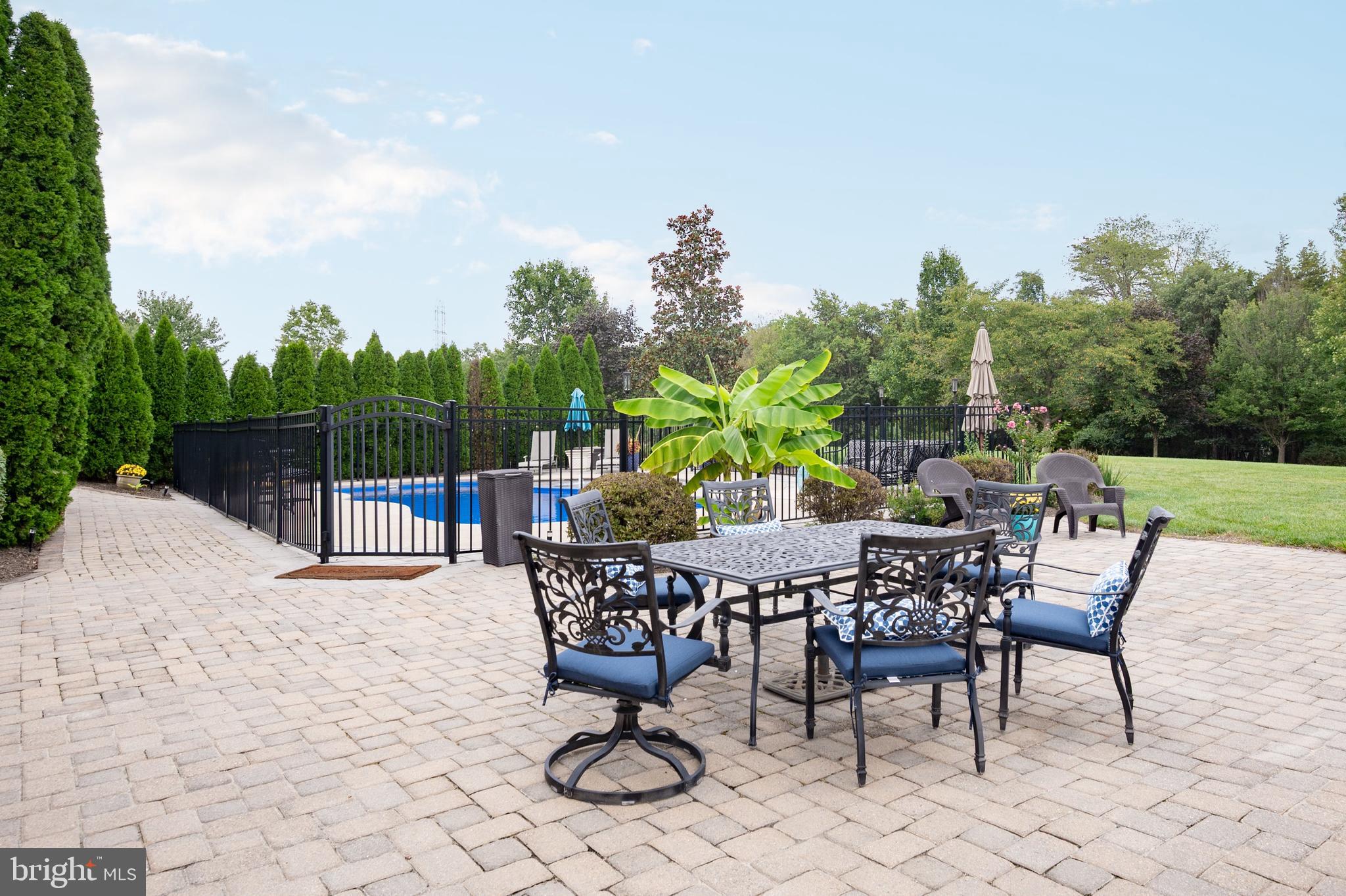 WILD MEADOW - Residential