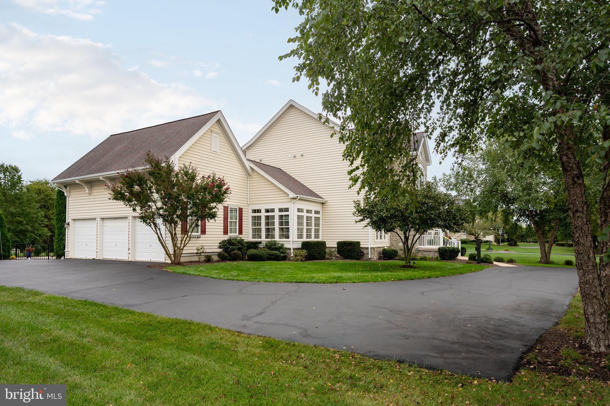 WILD MEADOW - Residential