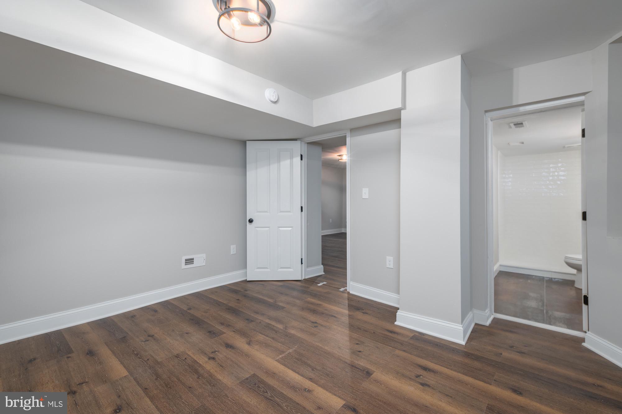 BOLTON HILL HISTORIC DISTRICT - Residential Lease