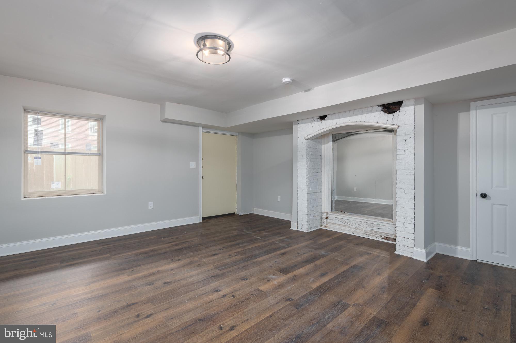 BOLTON HILL HISTORIC DISTRICT - Residential Lease