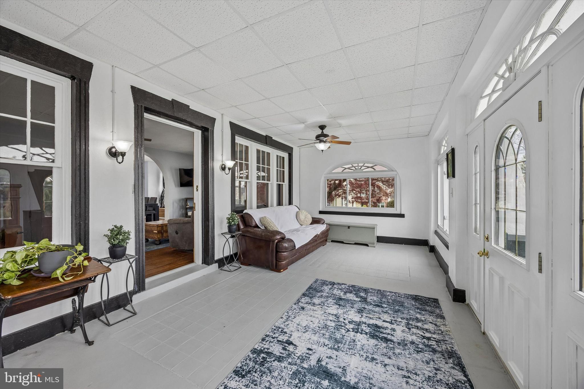 917 BELLEVUE AVENUE