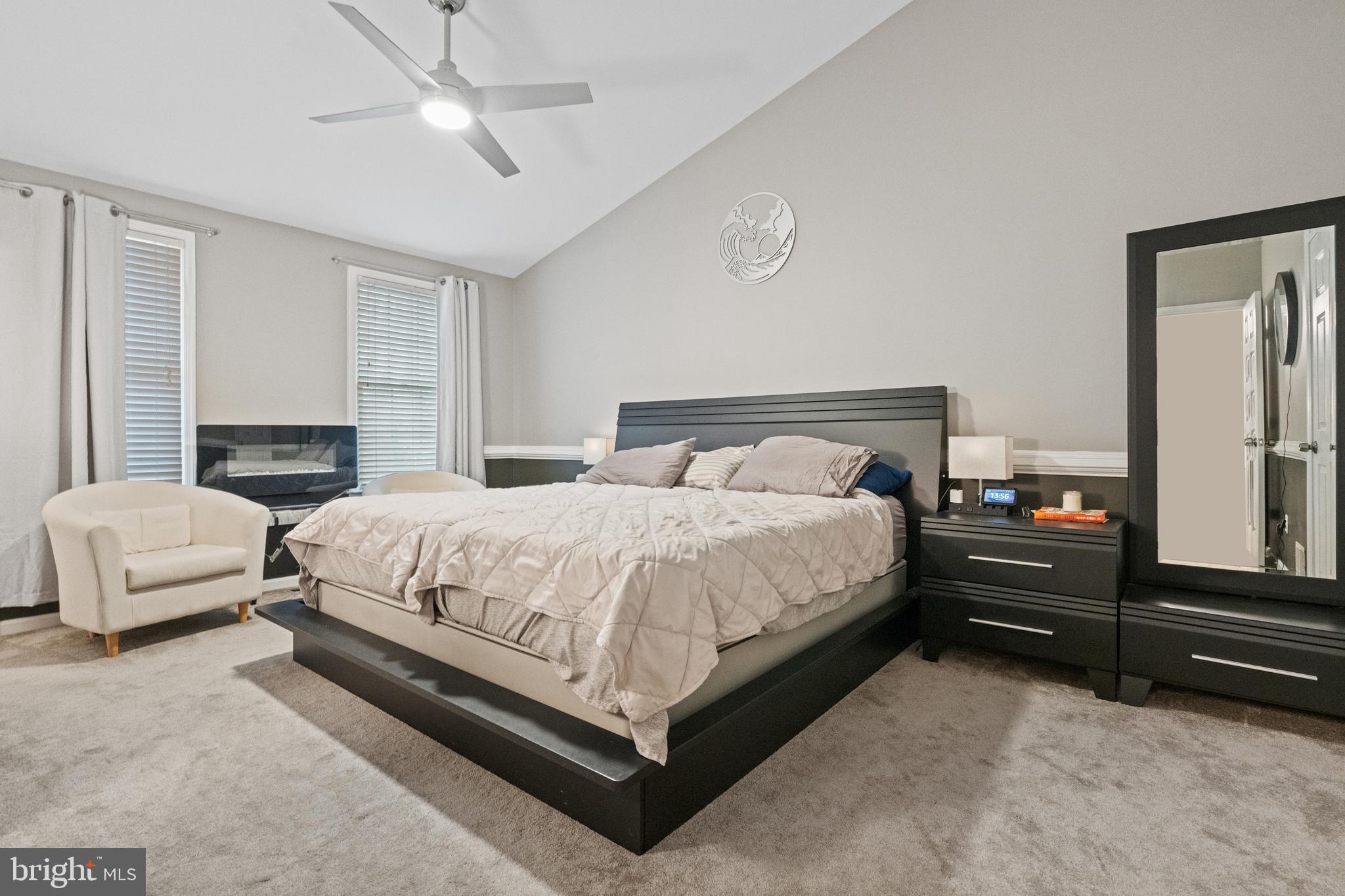 AUTUMN GLEN AT FOUR SEASONS - Residential