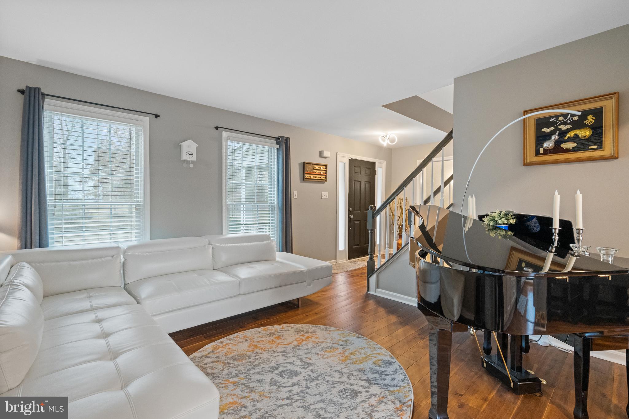 AUTUMN GLEN AT FOUR SEASONS - Residential