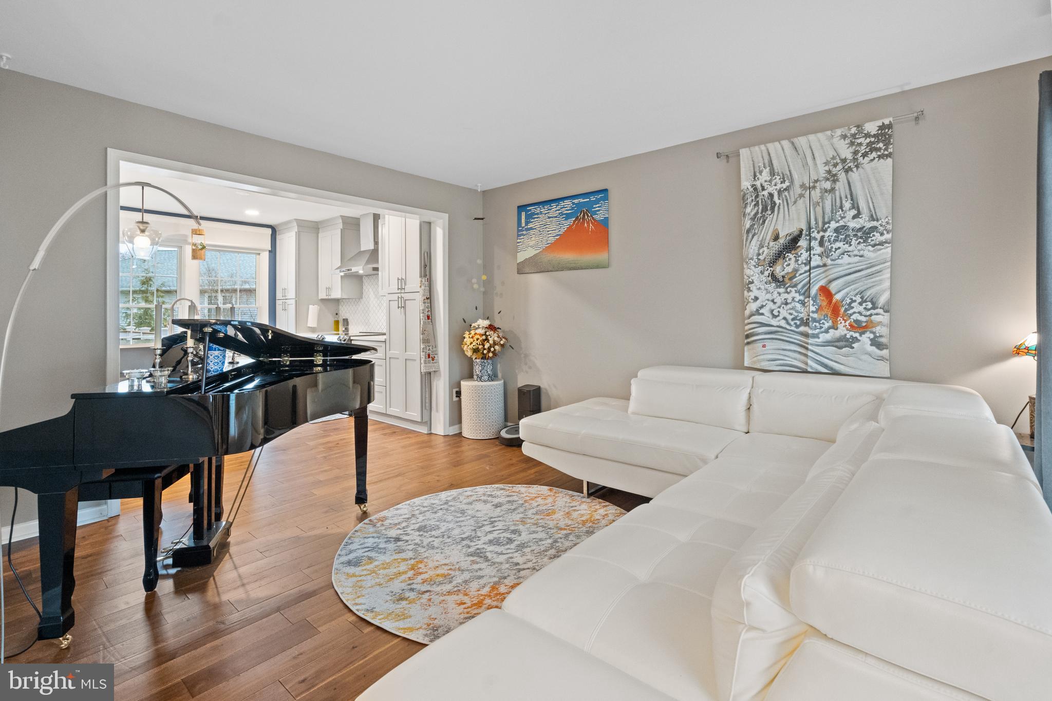 AUTUMN GLEN AT FOUR SEASONS - Residential