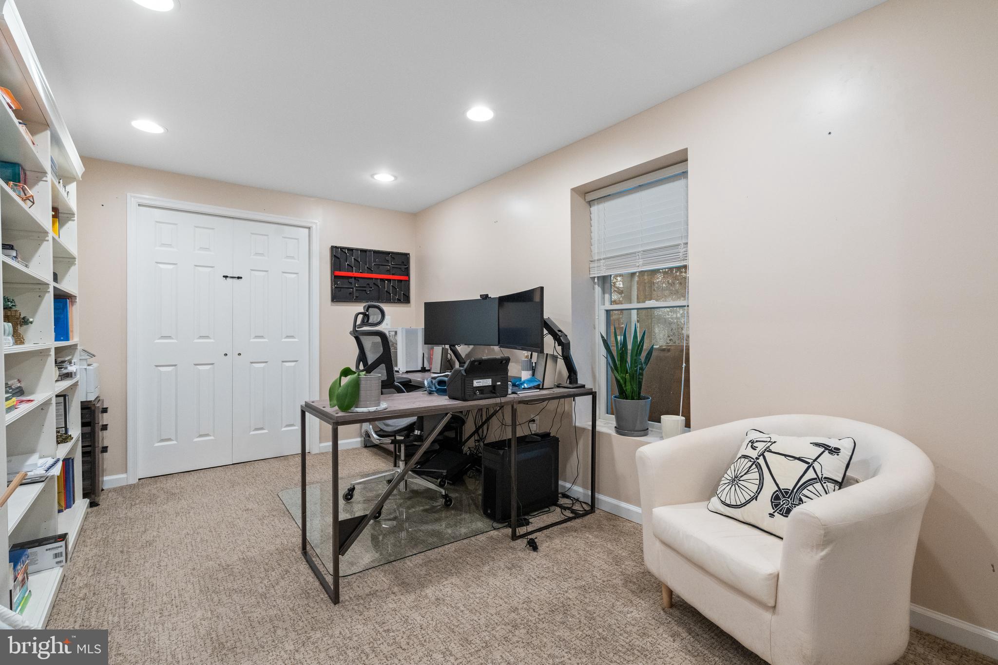 AUTUMN GLEN AT FOUR SEASONS - Residential