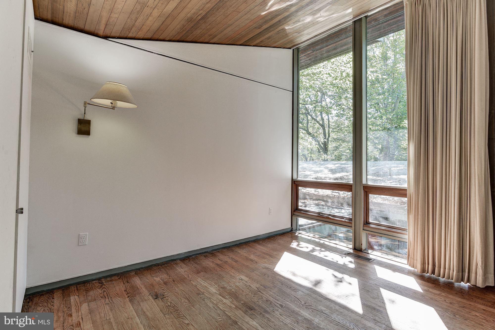 BANNOCKBURN - Residential