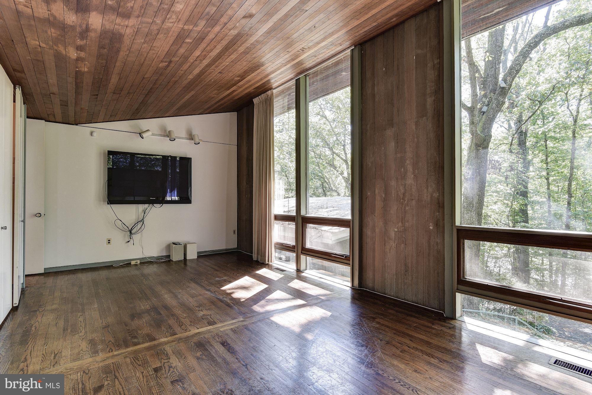 BANNOCKBURN - Residential