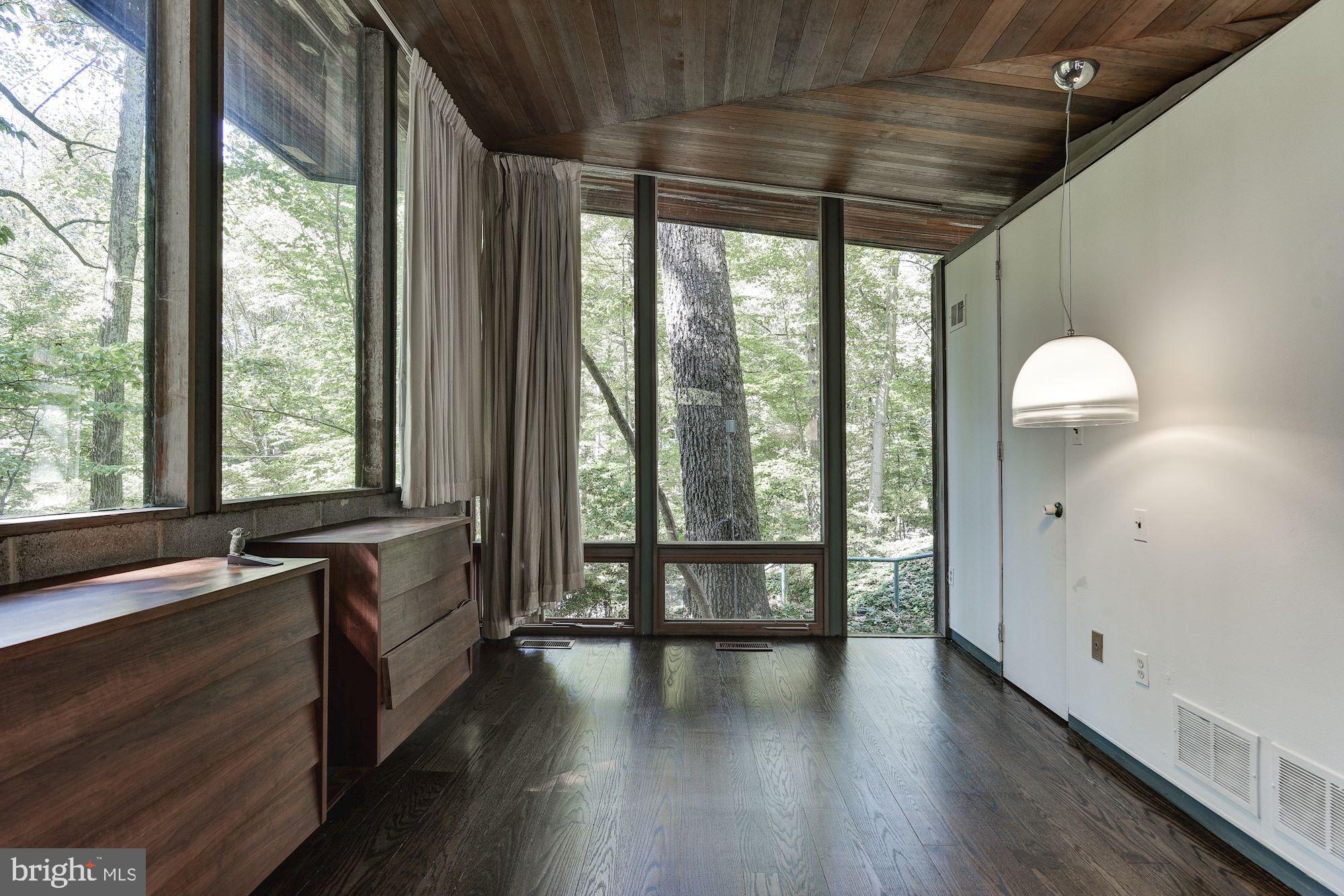 BANNOCKBURN - Residential