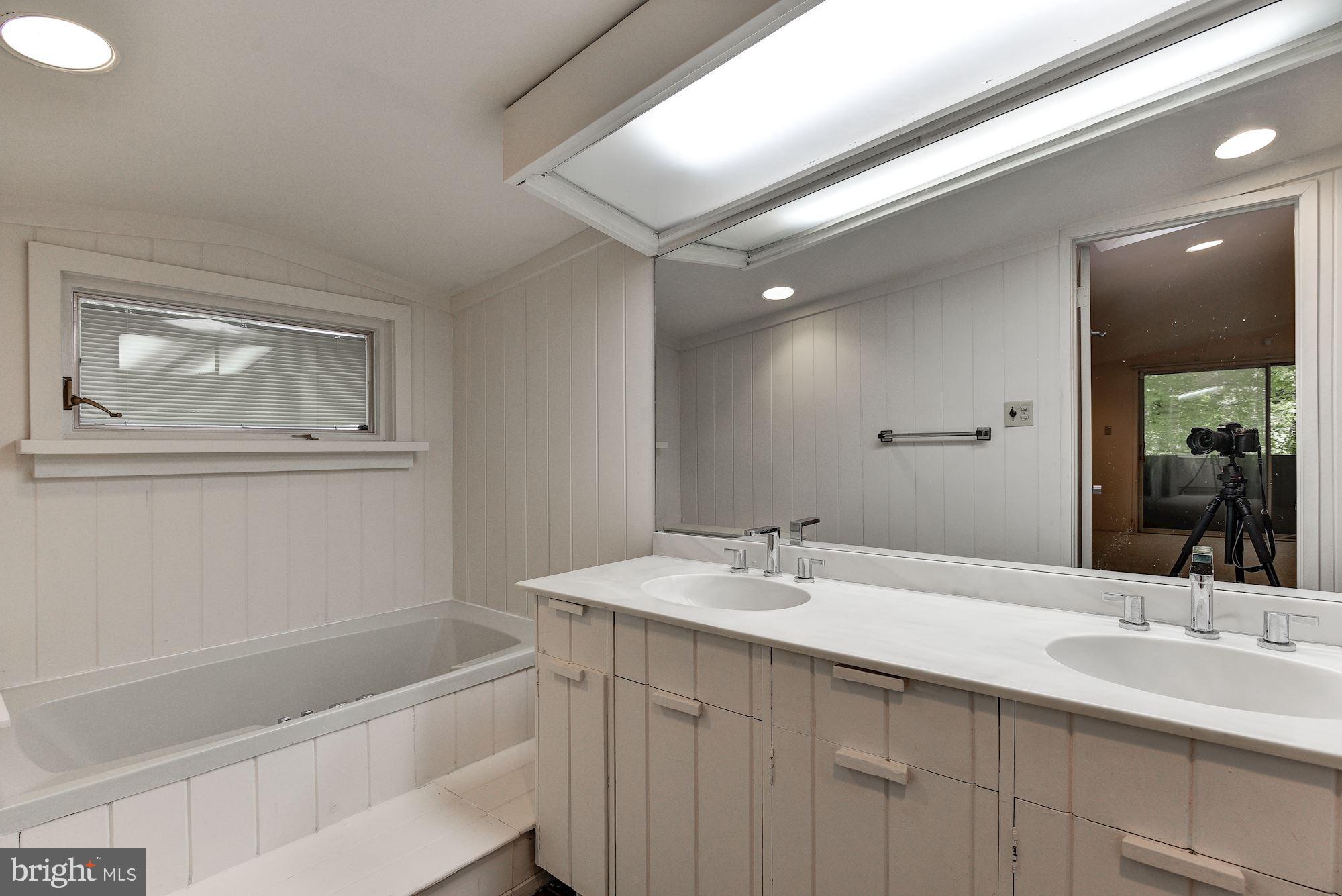 BANNOCKBURN - Residential