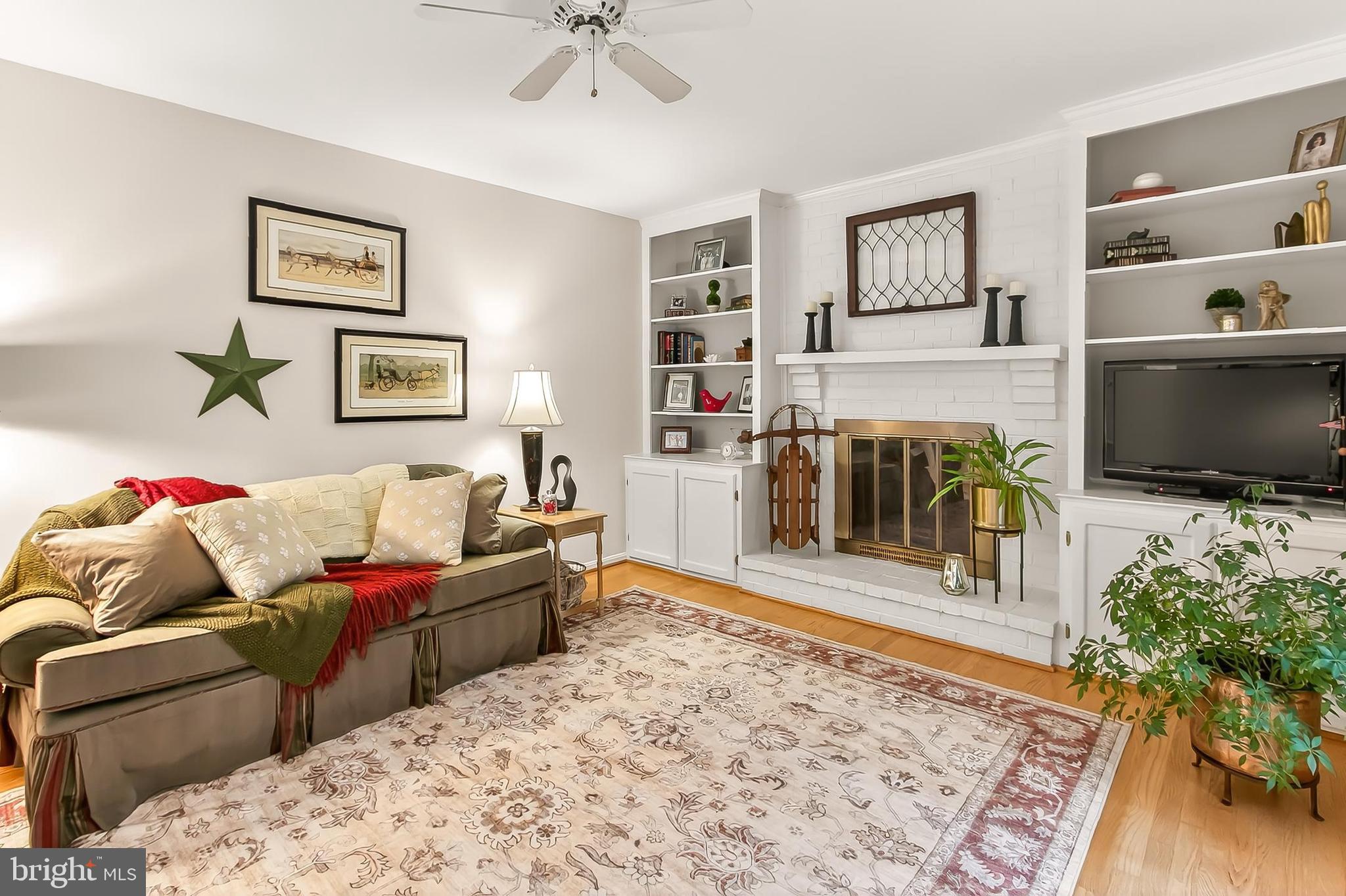 ROLLING FOREST - Residential