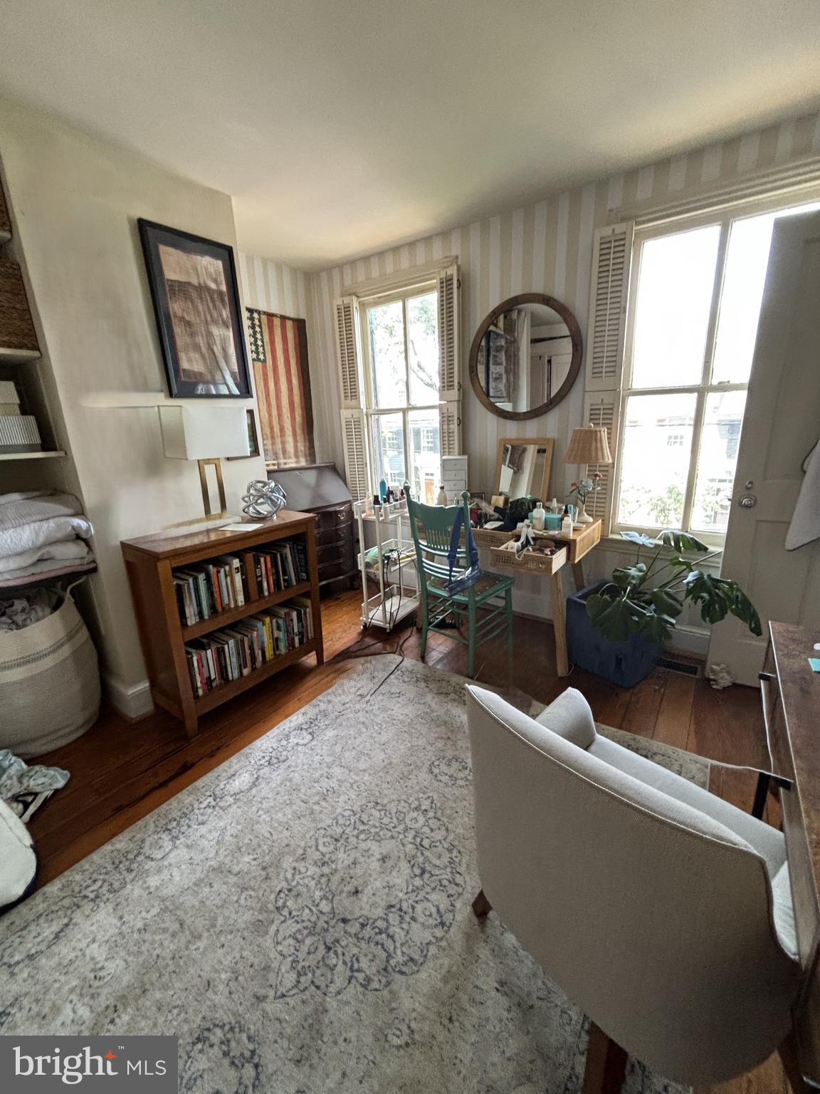 OLD TOWN - Residential Lease