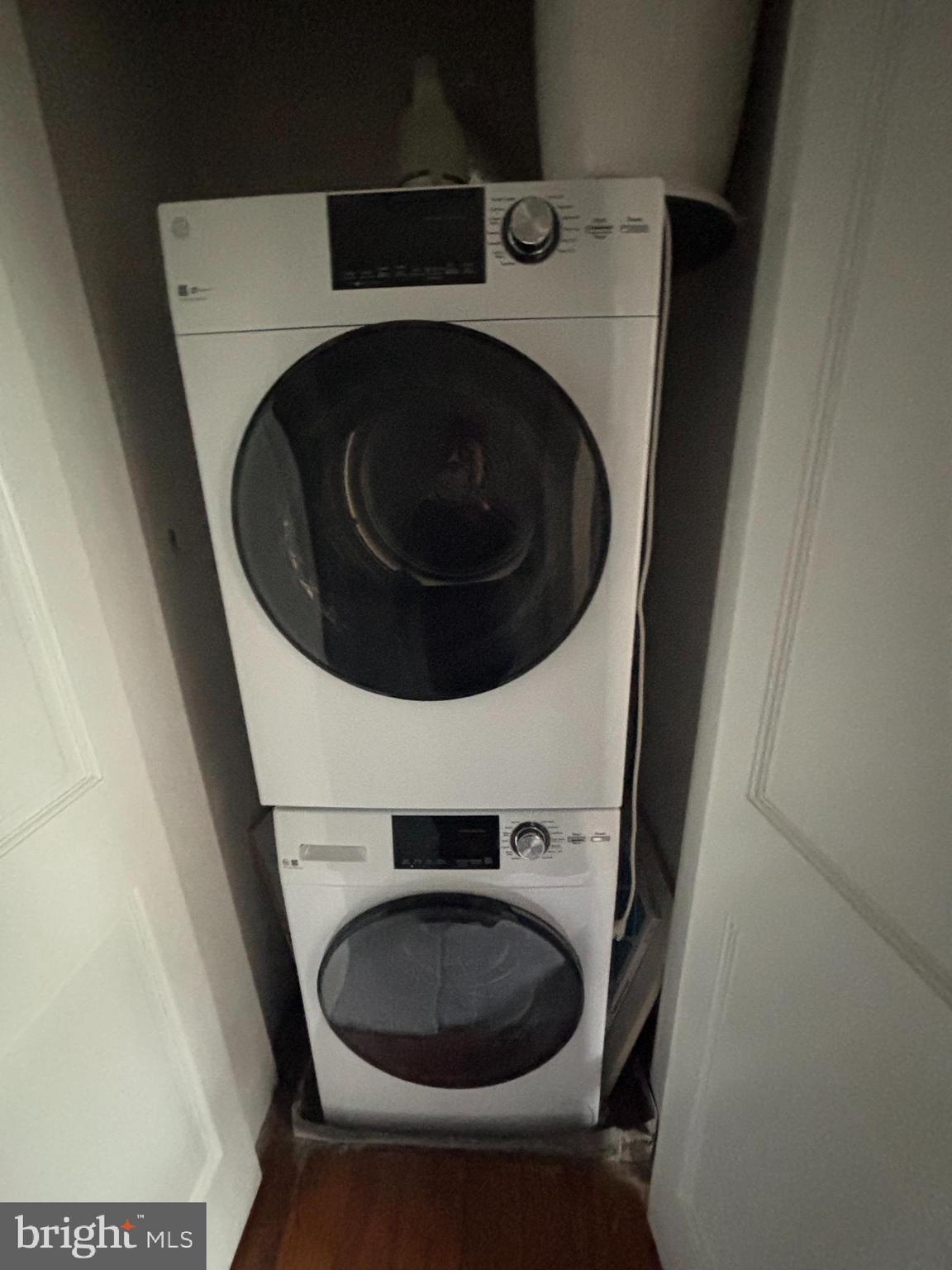 OLD TOWN - Residential Lease