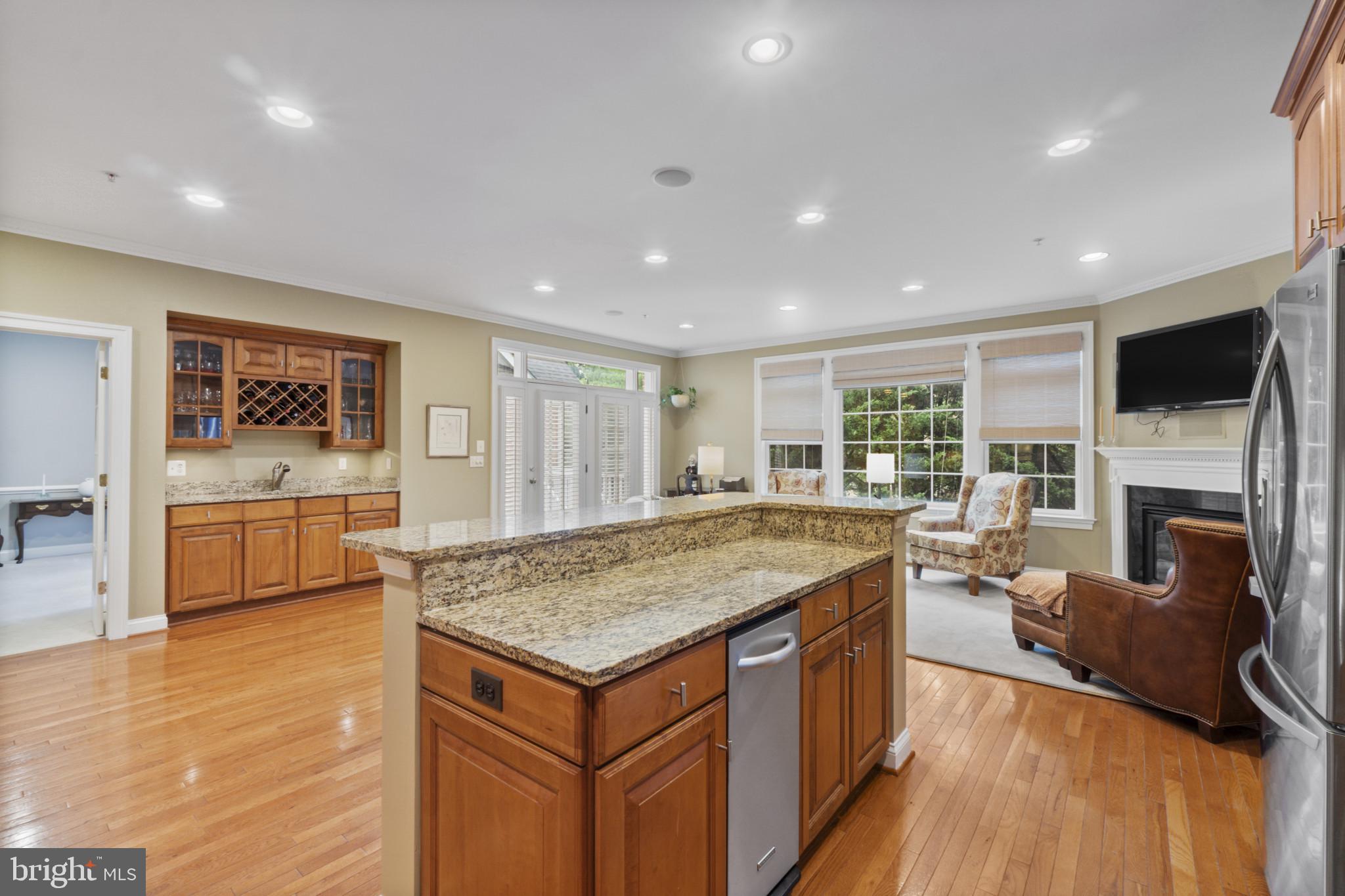 DUNLOY TOWNHOME - Residential